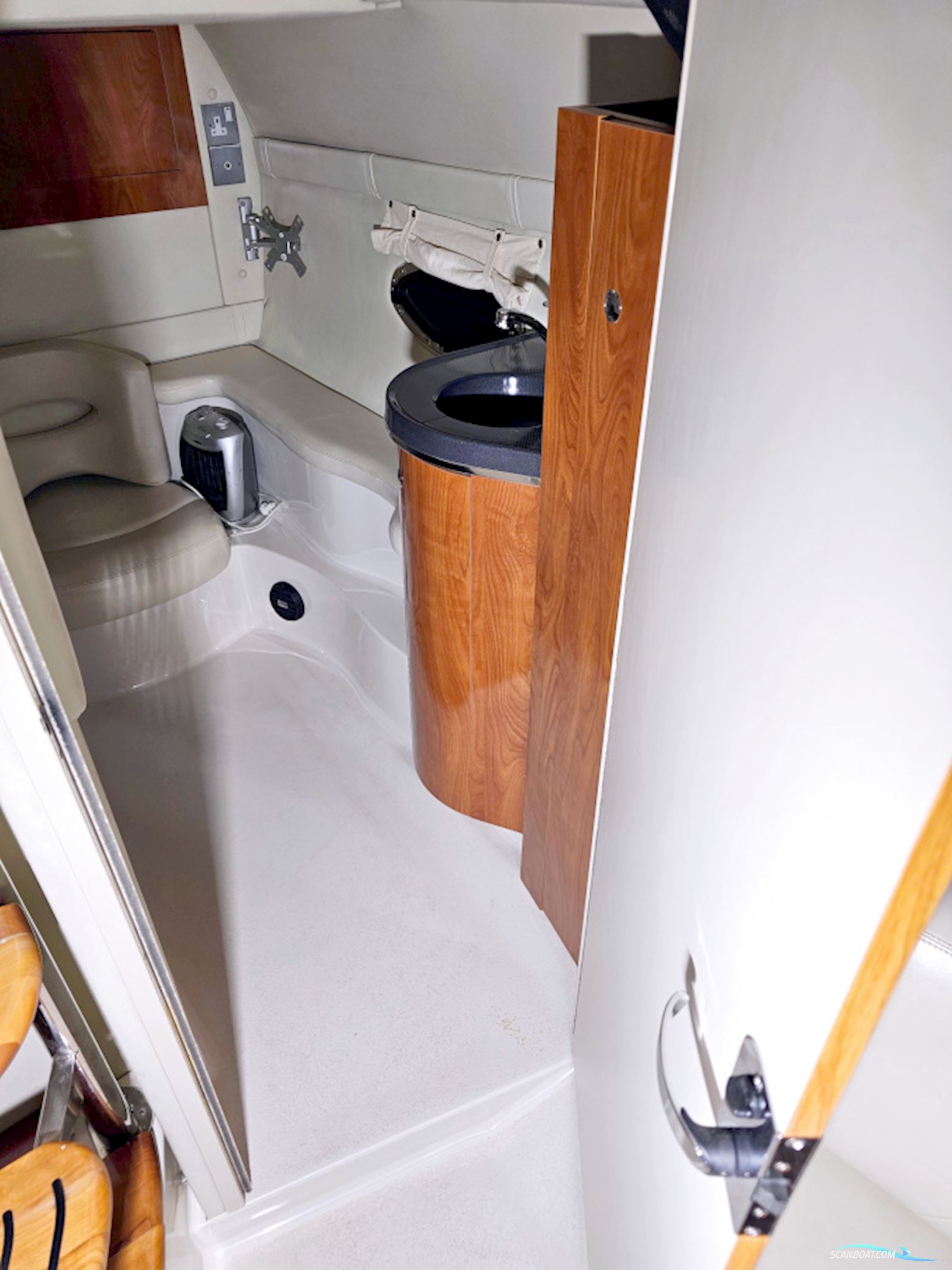 Doral 330 Elegante Volvo Penta D4-260 Evc