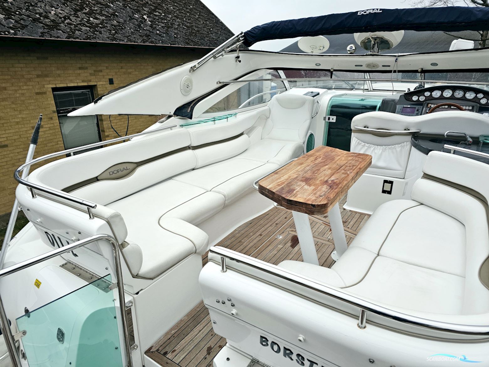 Doral 330 Elegante Volvo Penta D4-260 EVC