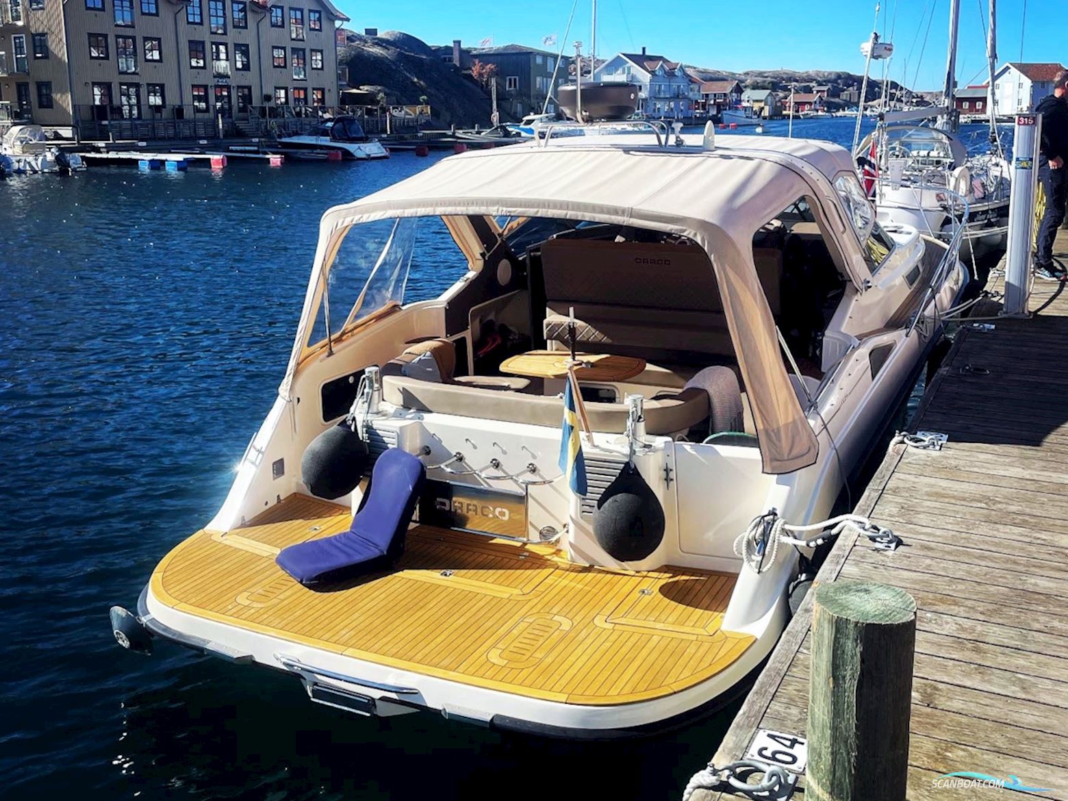 Draco 3400 Zircon Volvo Penta KAD 42 Motorbåd 1992, med Volvo Penta KAD 42 Kompressor motor, Sverige