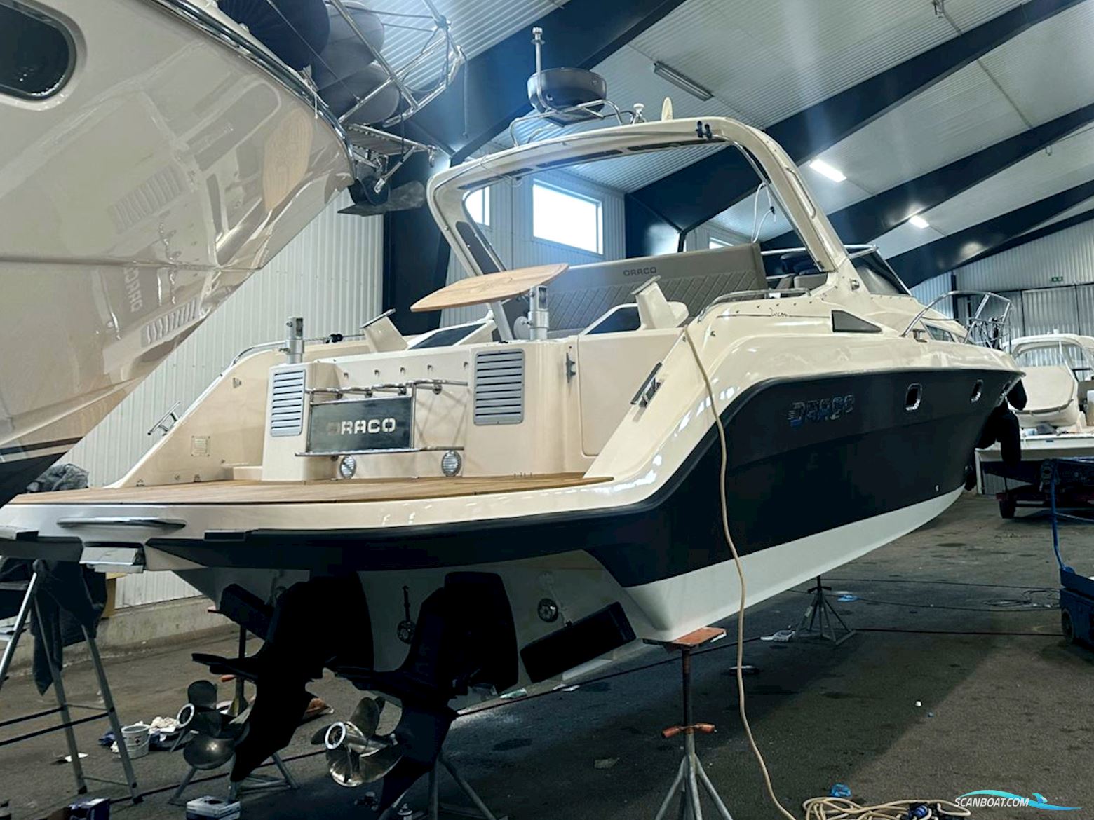Draco 3400 Zircon Volvo Penta KAD 42