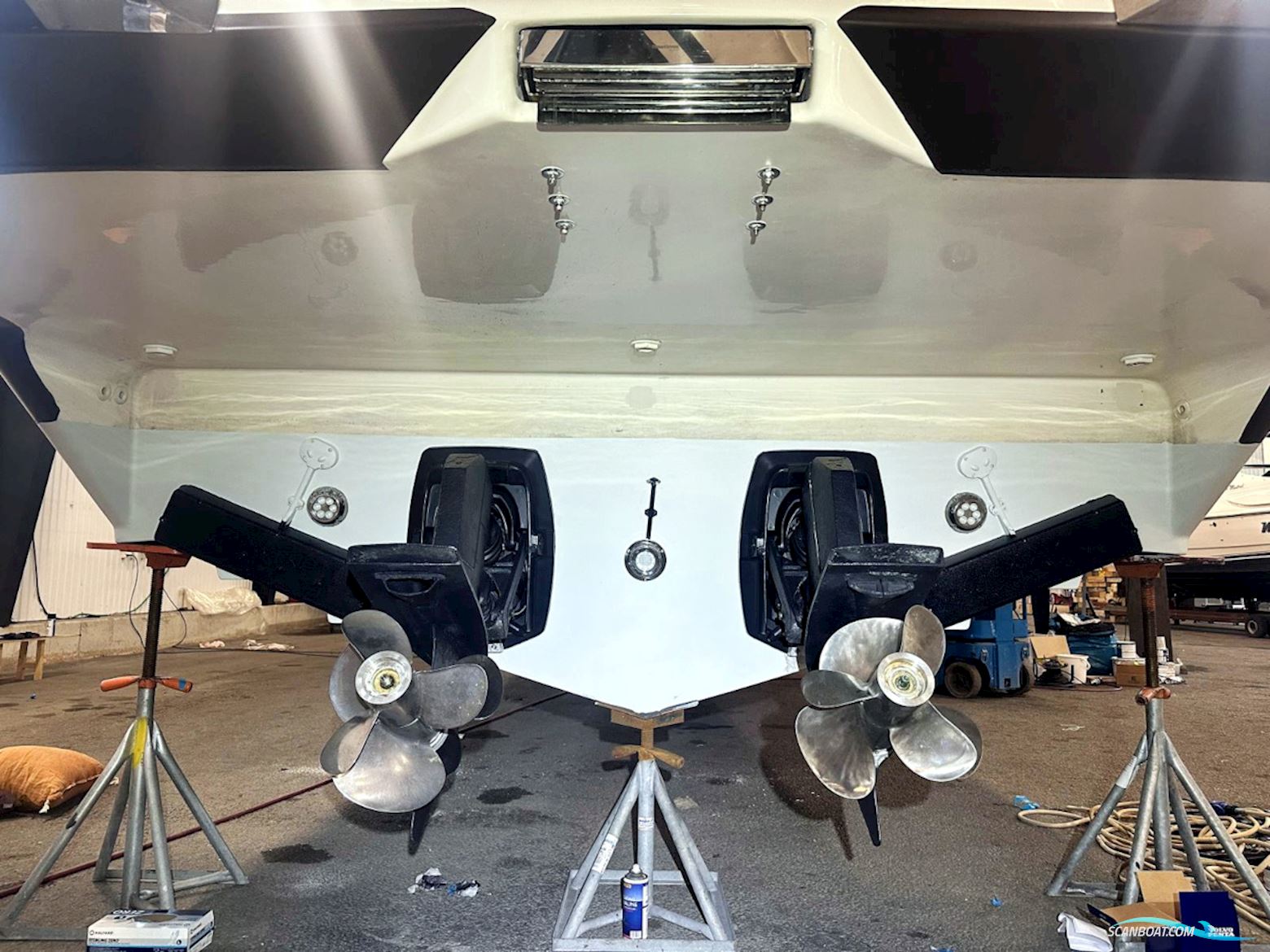 Draco 3400 Zircon Volvo Penta KAD 42
