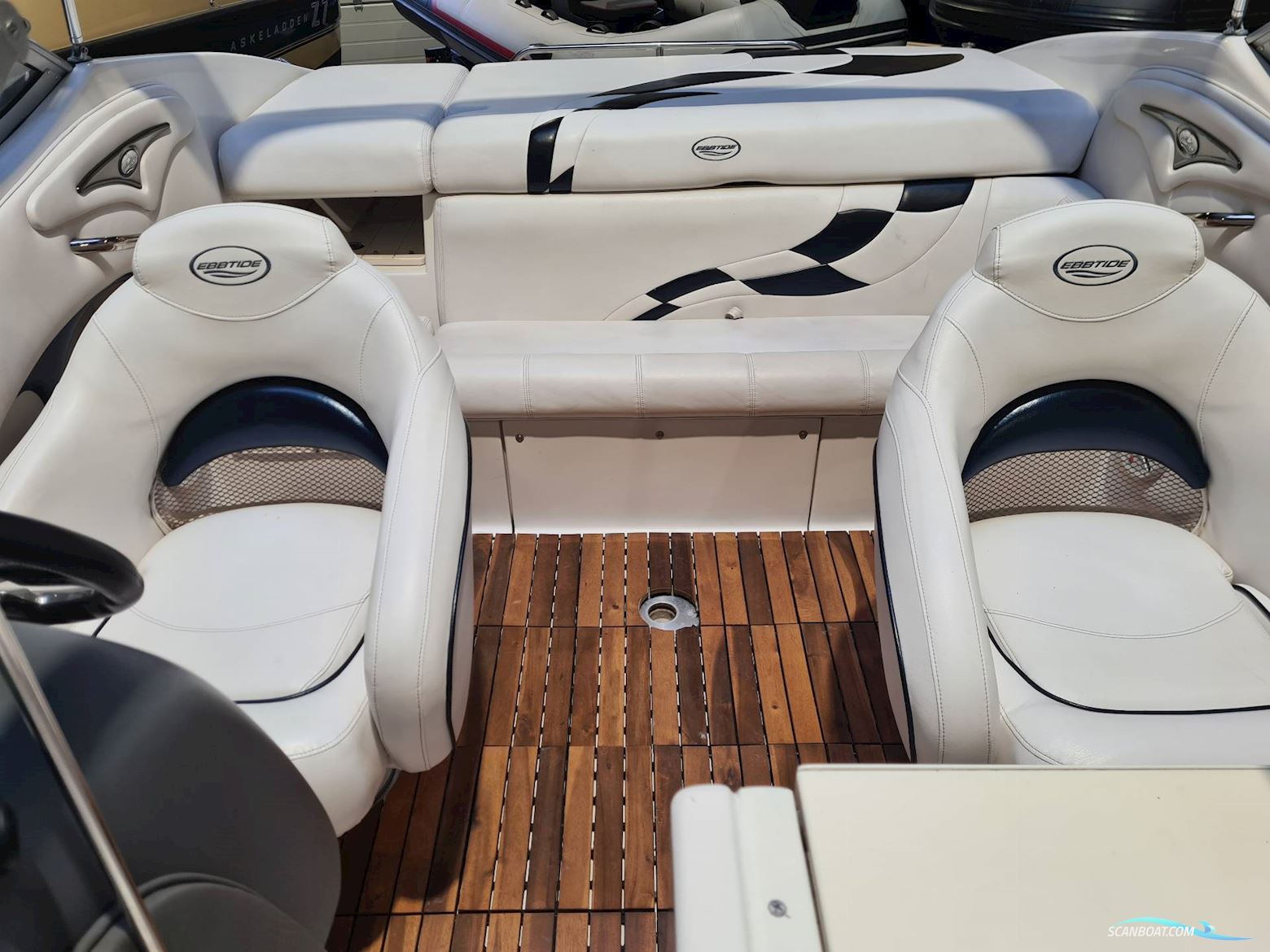 Ebbtide 2100 Sports Cuddy