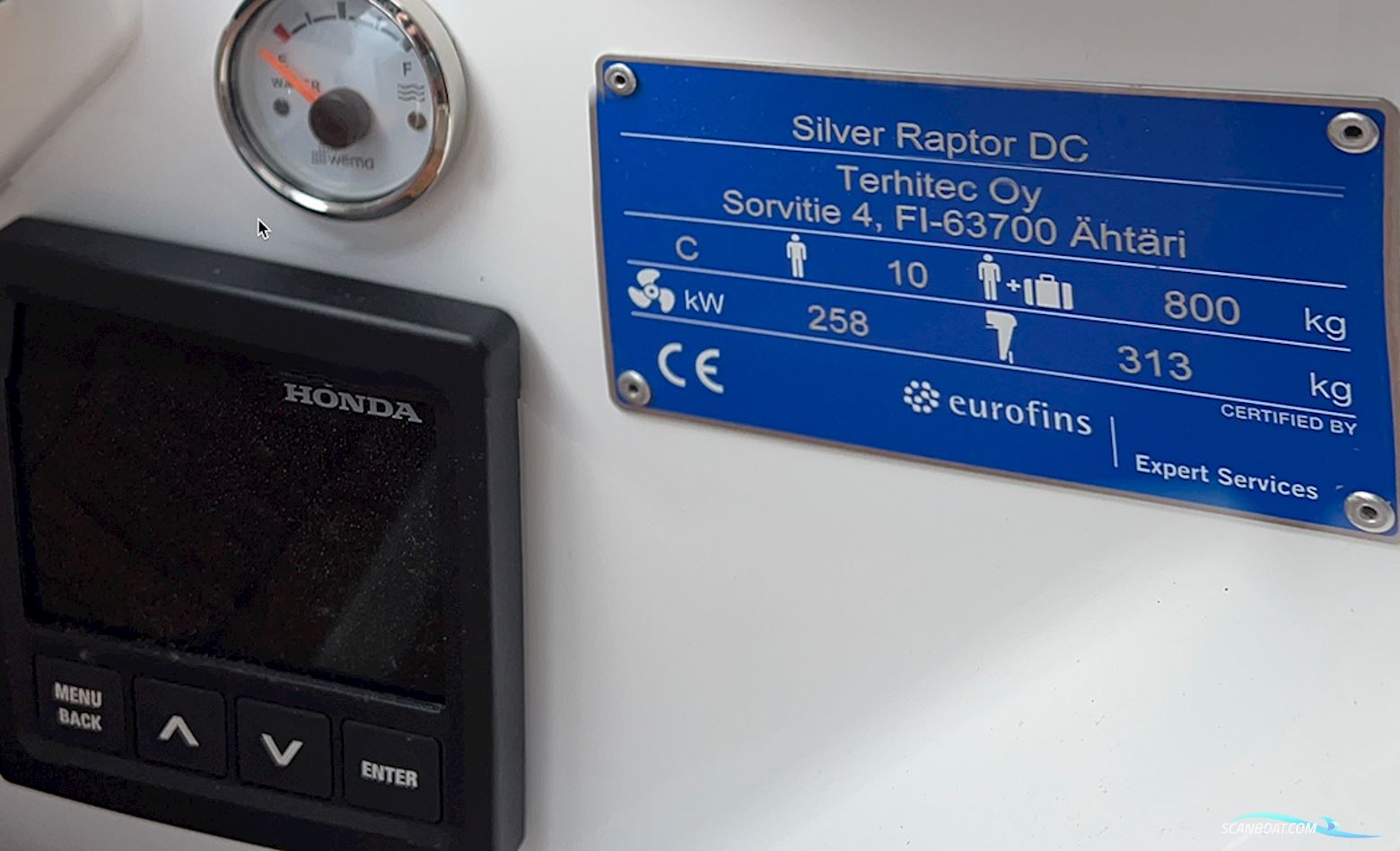 Eker Design AS Silver Raptor DCz