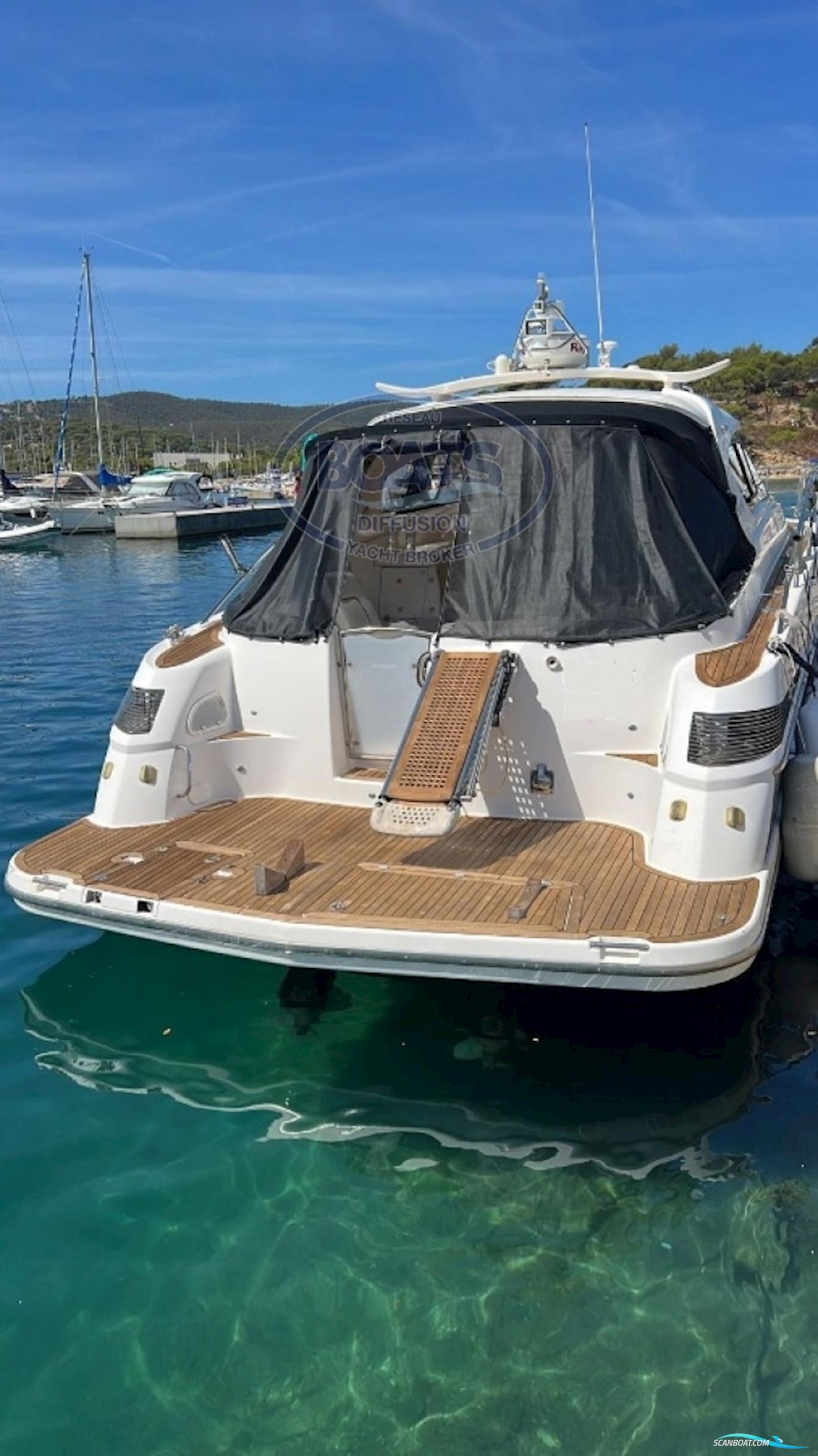 Elan Motorni Elan 42 HT