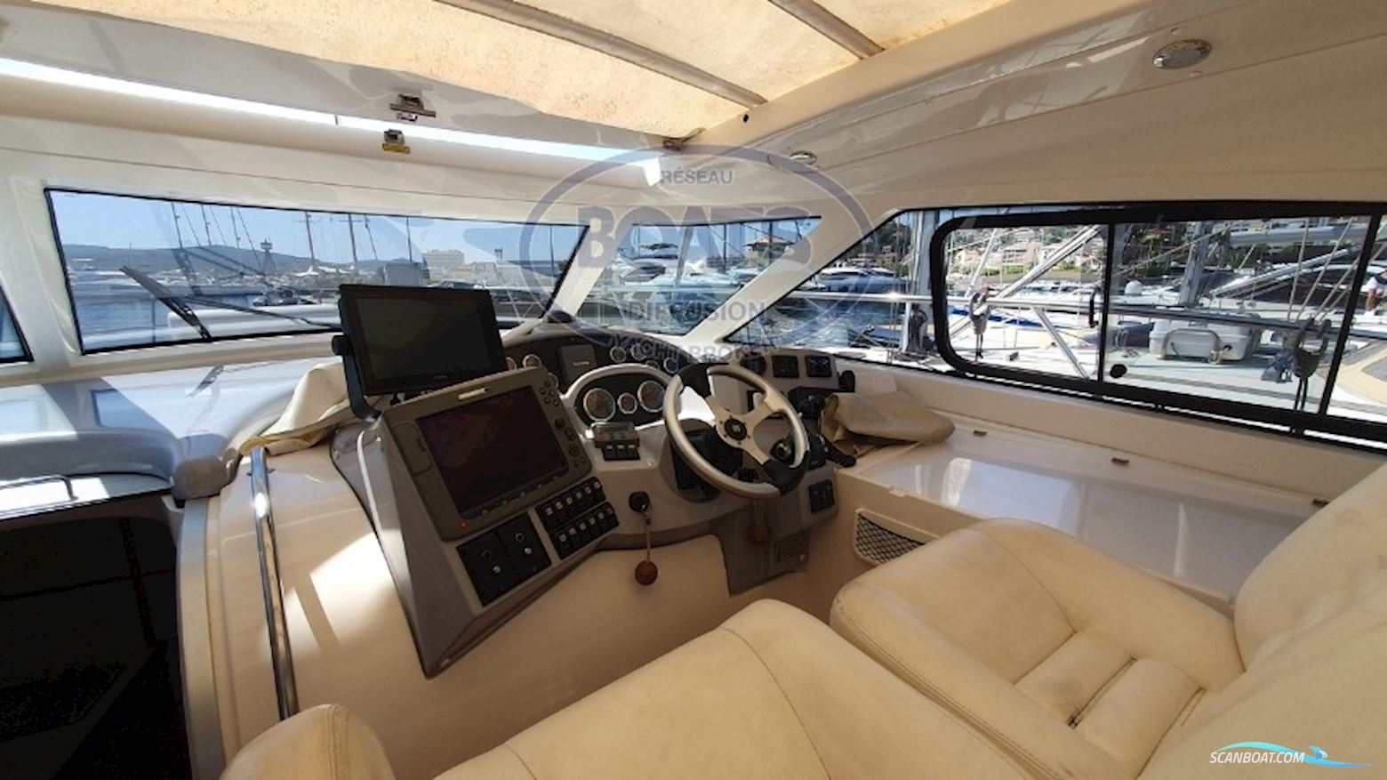 Elan Motorni Elan 42 HT