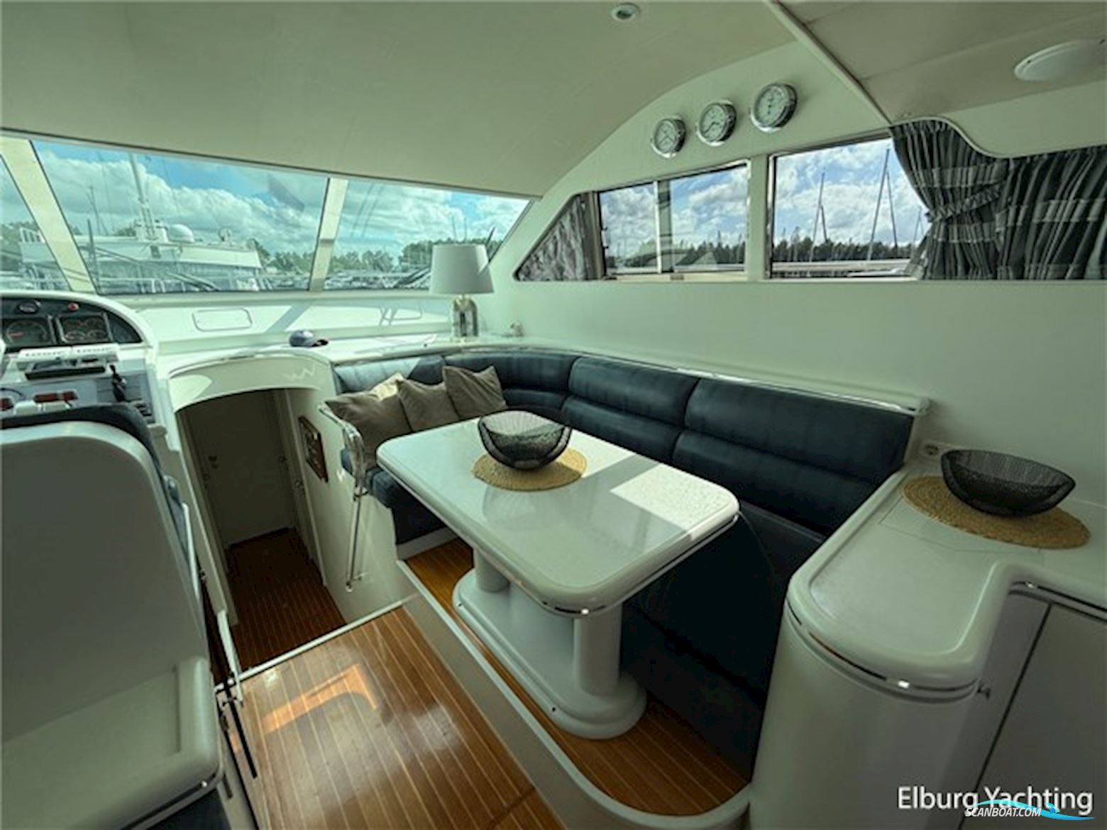 Elegance 53