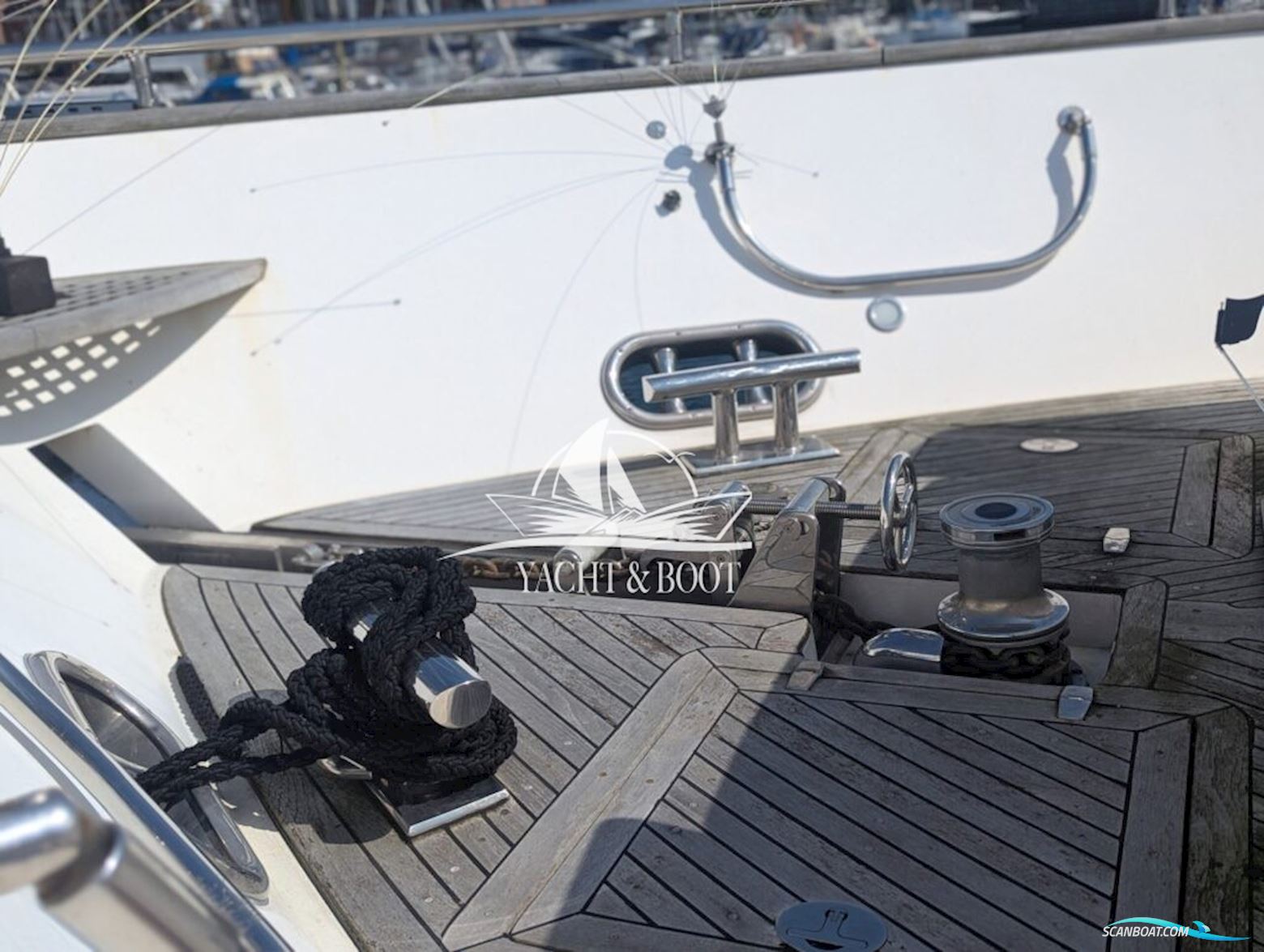 Elegance Yachts Elegance 72