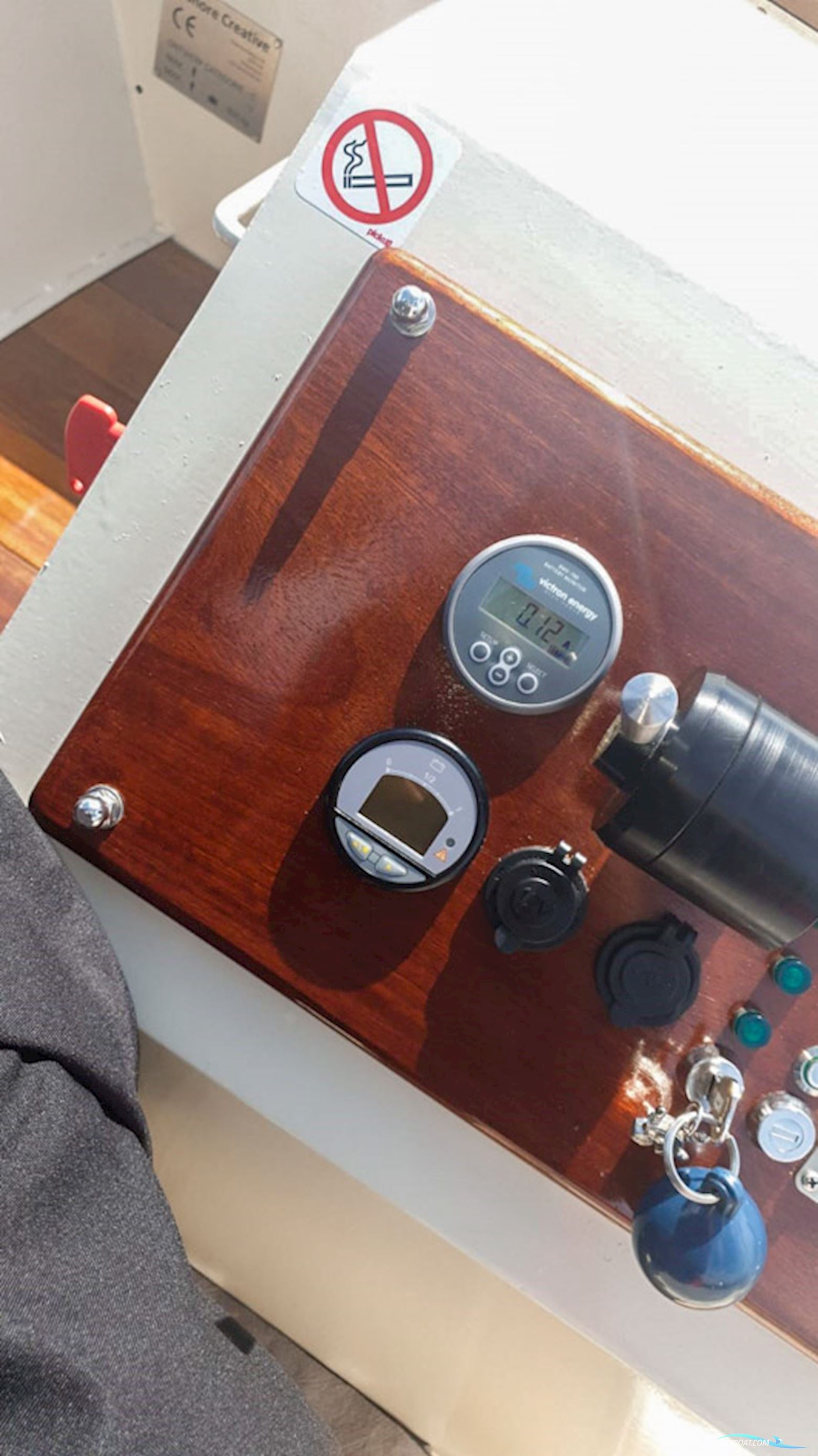 Elektrische Sloep 6.10 (Freya) Elektrische Sloep 6.10 (Freya)