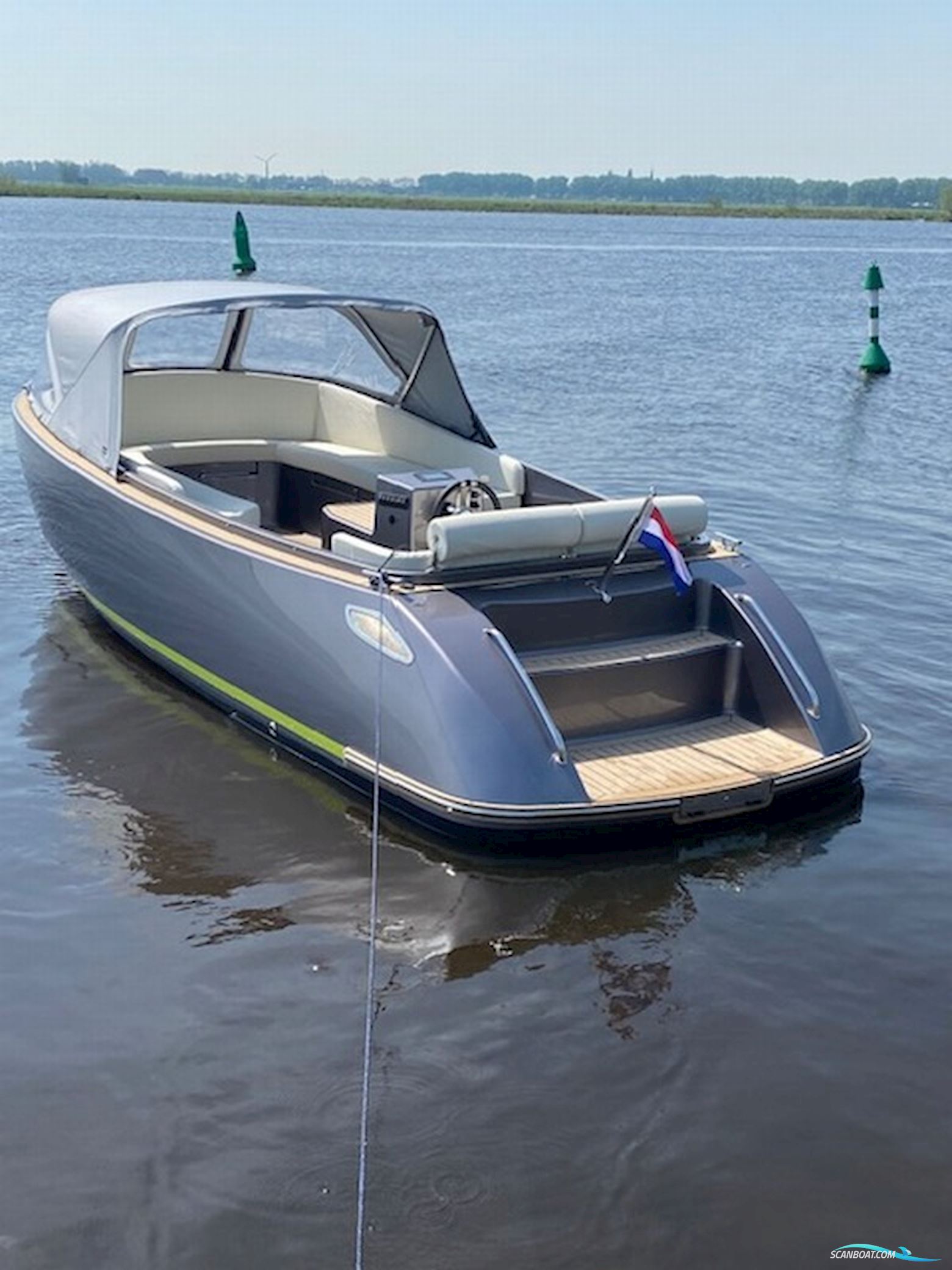 Elektrische Sloep 640