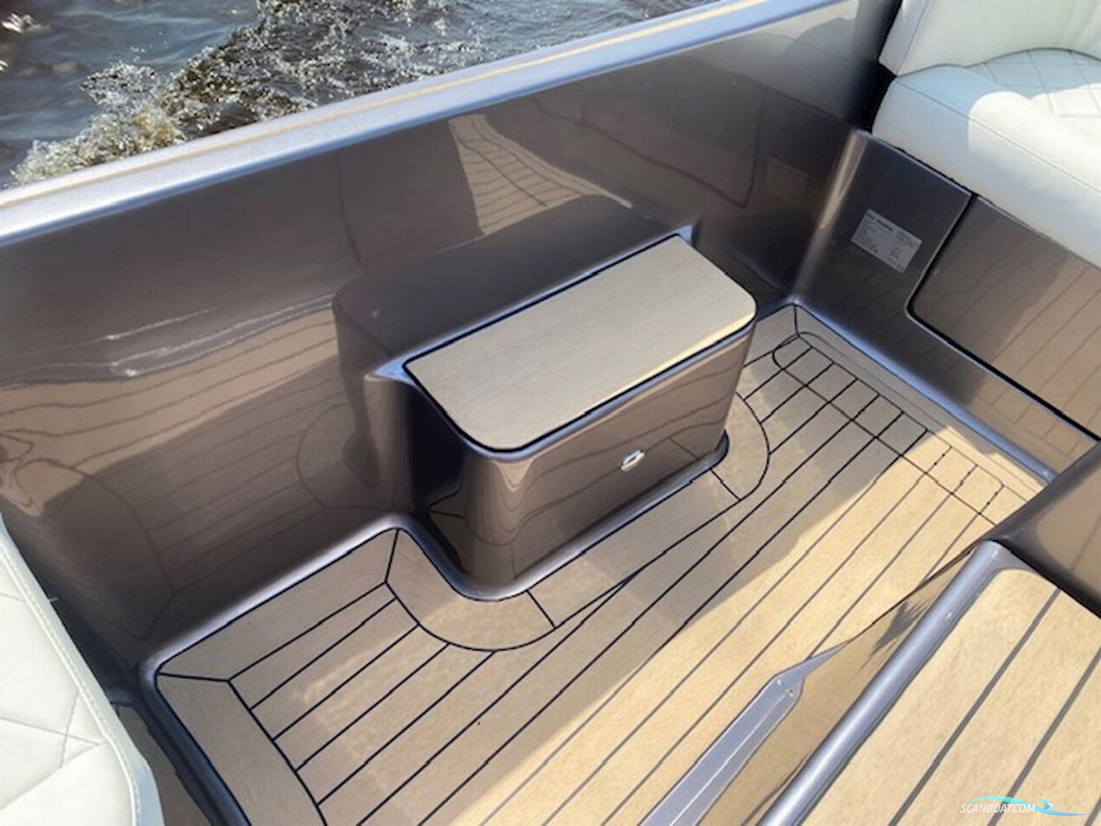 Elektrische Sloep 640