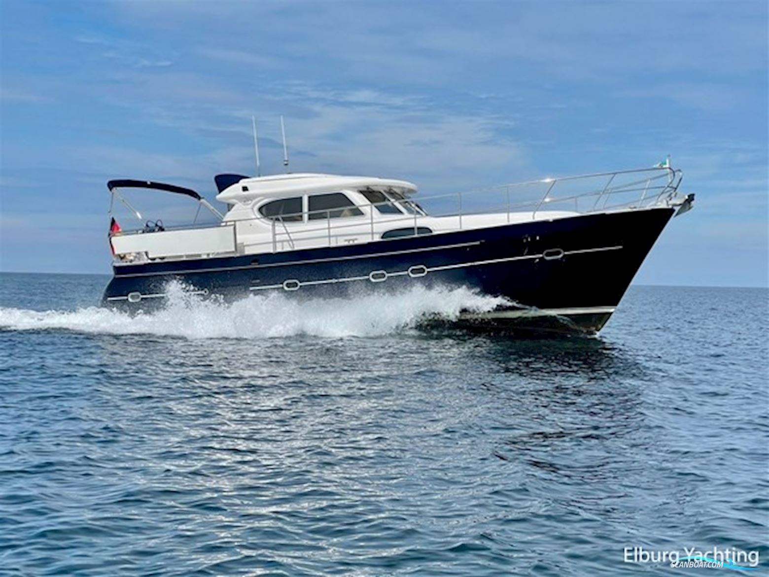 Elling E4 Ultimate - France Proof  Motorbåd 2011, Holland