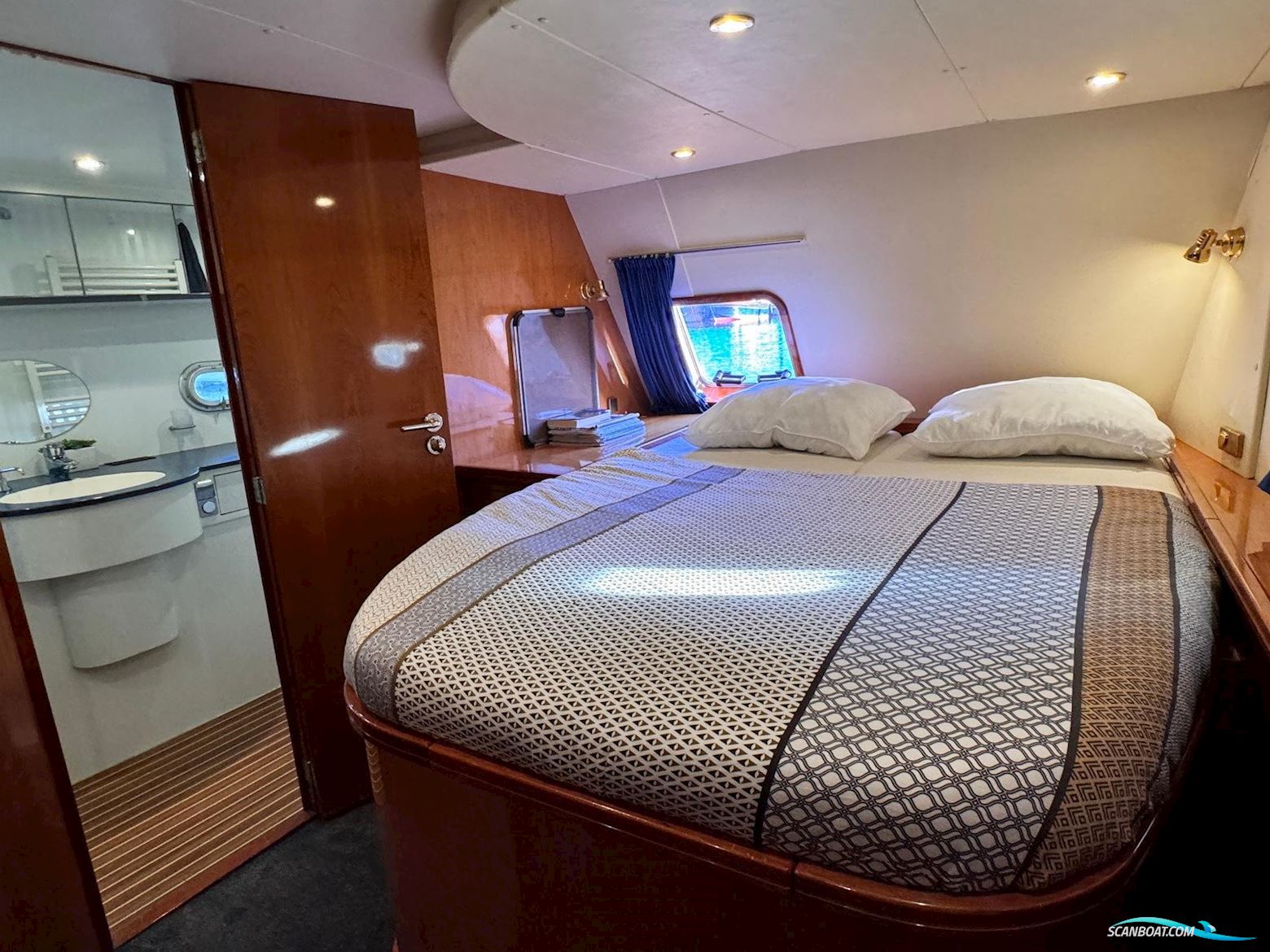 Elling E4 Ultimate Stabiliser