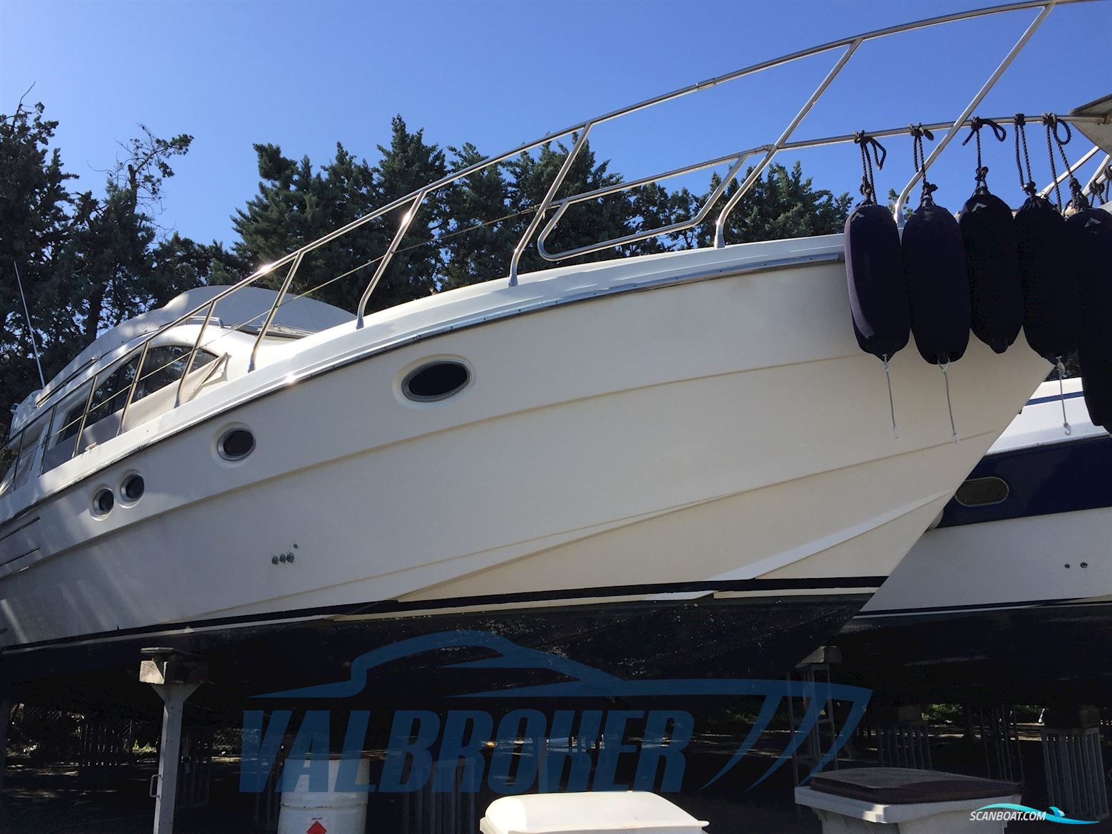 Enterprise Marine 46