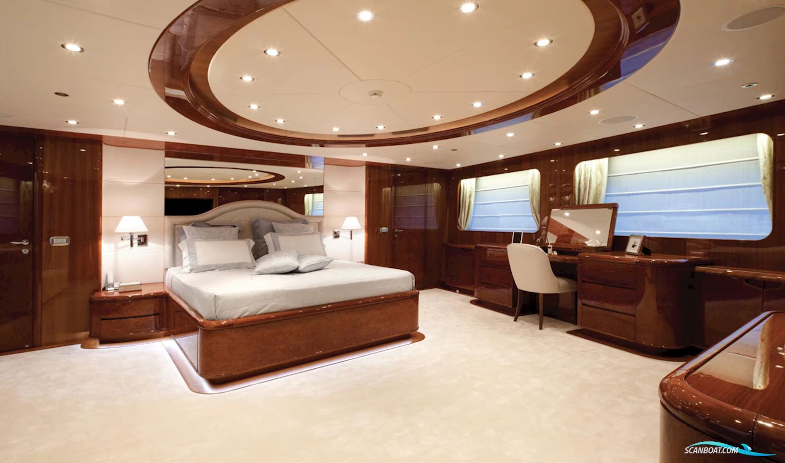 Eurocraft Explorer 44