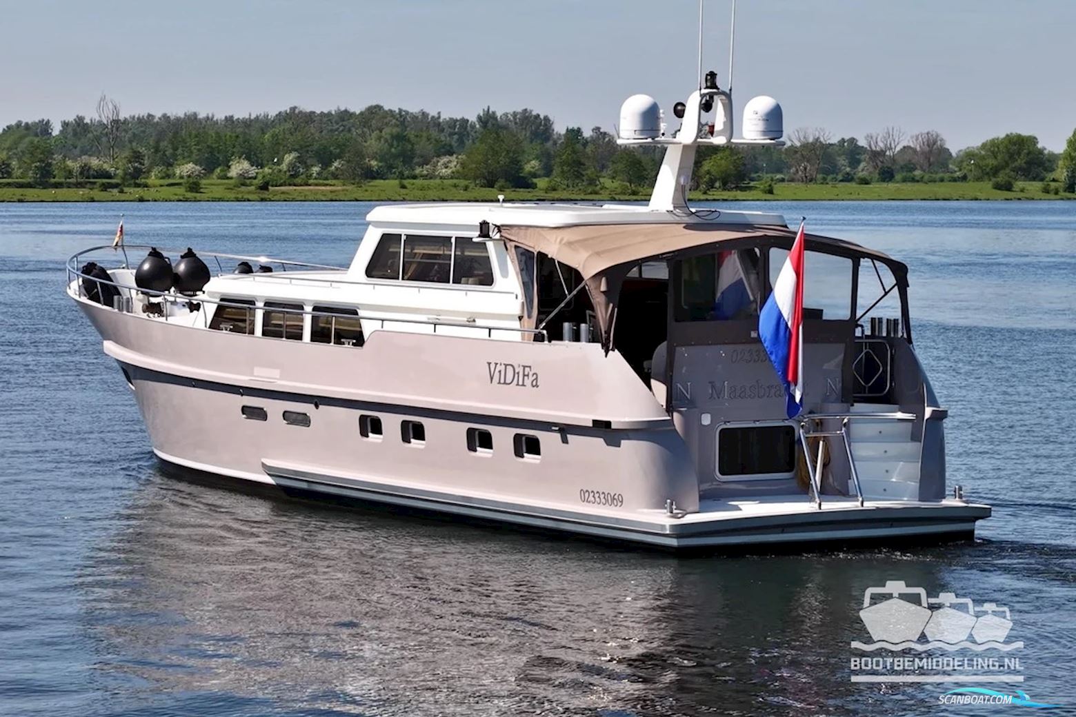 Euroship 1900 Pilothouse