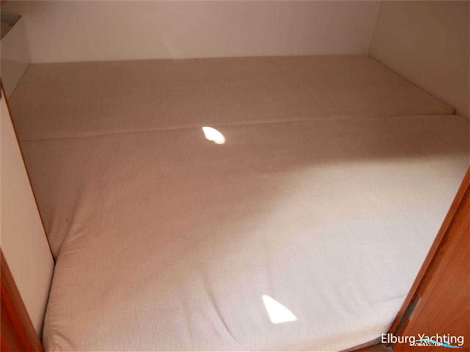 Euroship 33,3ft. Custombuilt Cabinsloep 