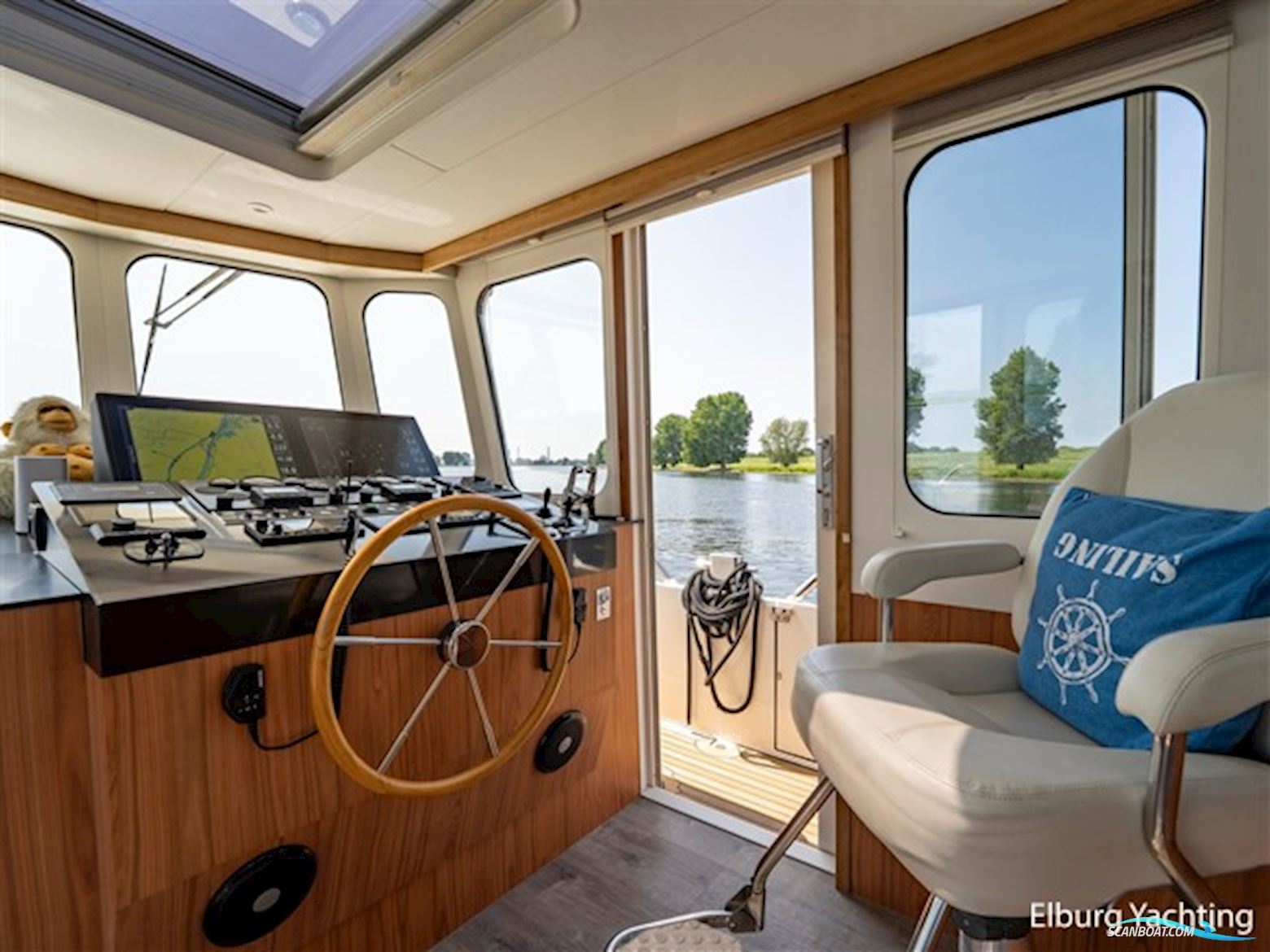 Euroship Luxe Motor 19.95