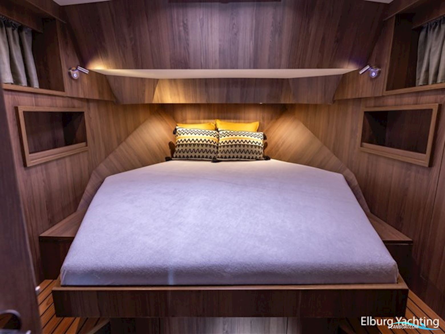 Excellent 1000 - Touring 