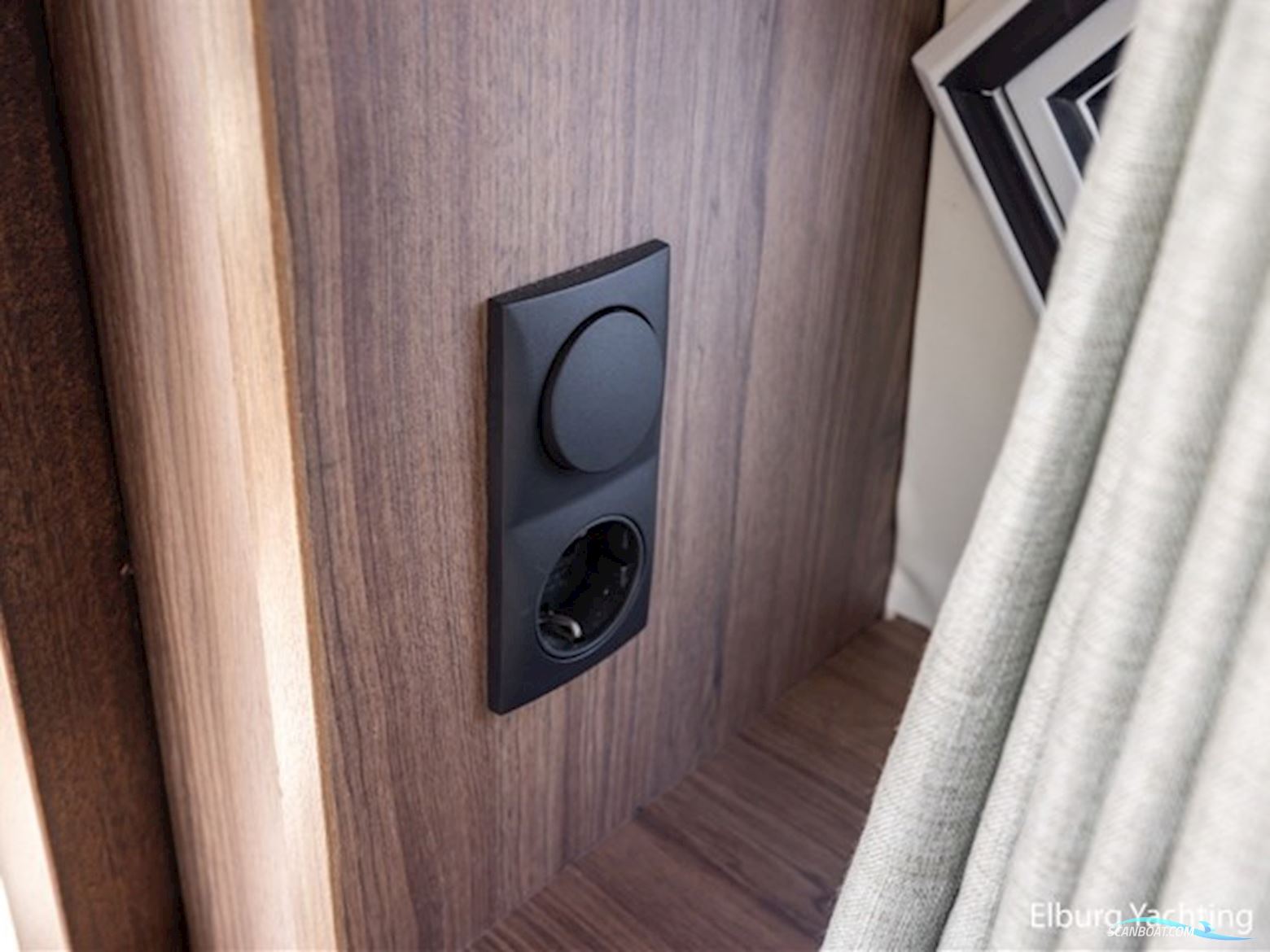 Excellent 1000 - Touring