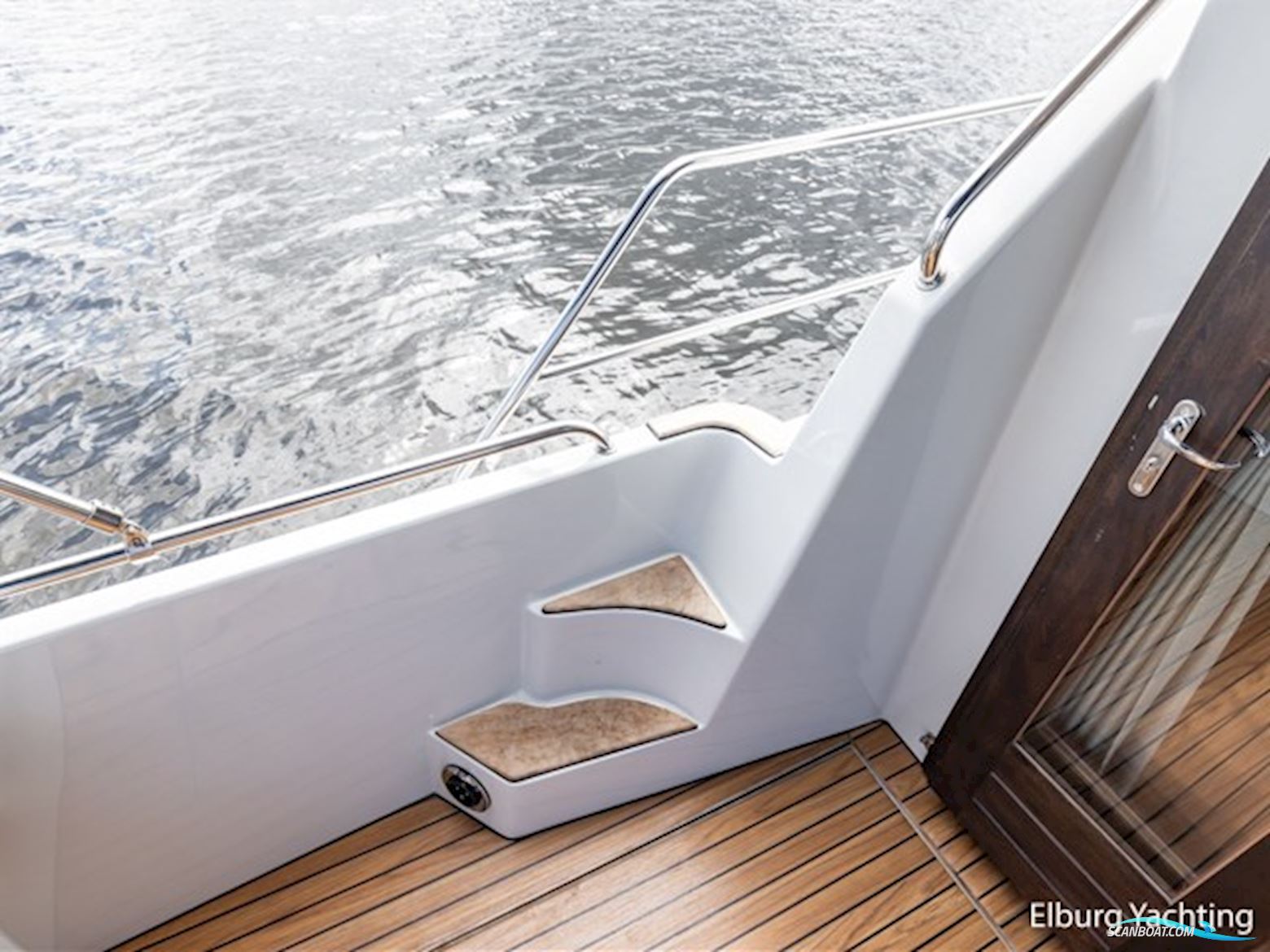 Excellent 1000 - Touring