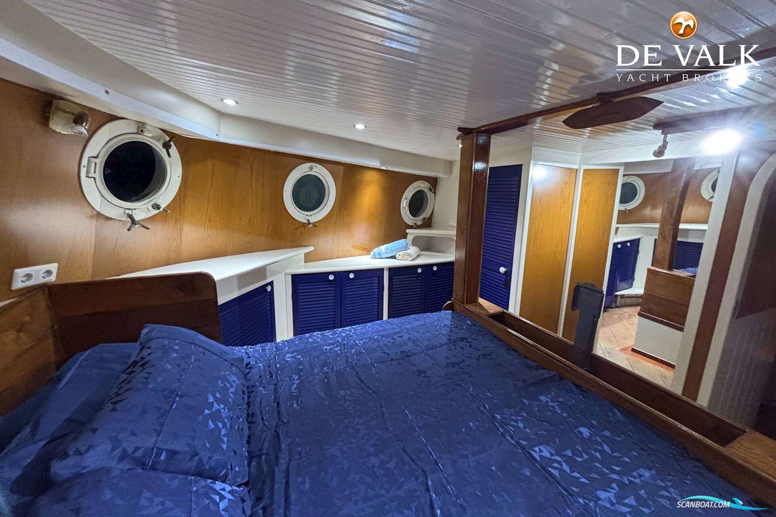 Expedition Vessel Long Range 29M