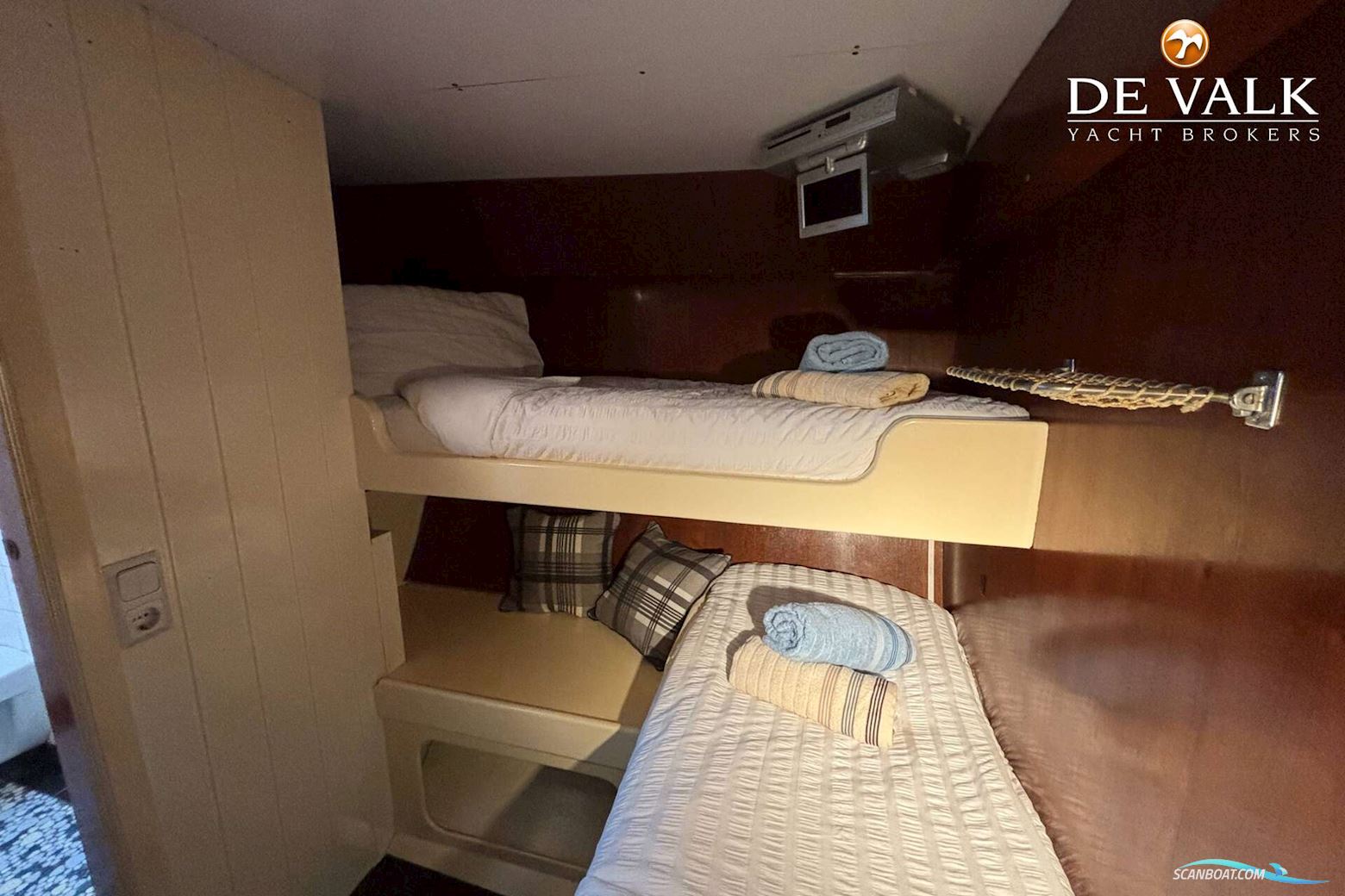 Expedition Vessel Long Range 29M