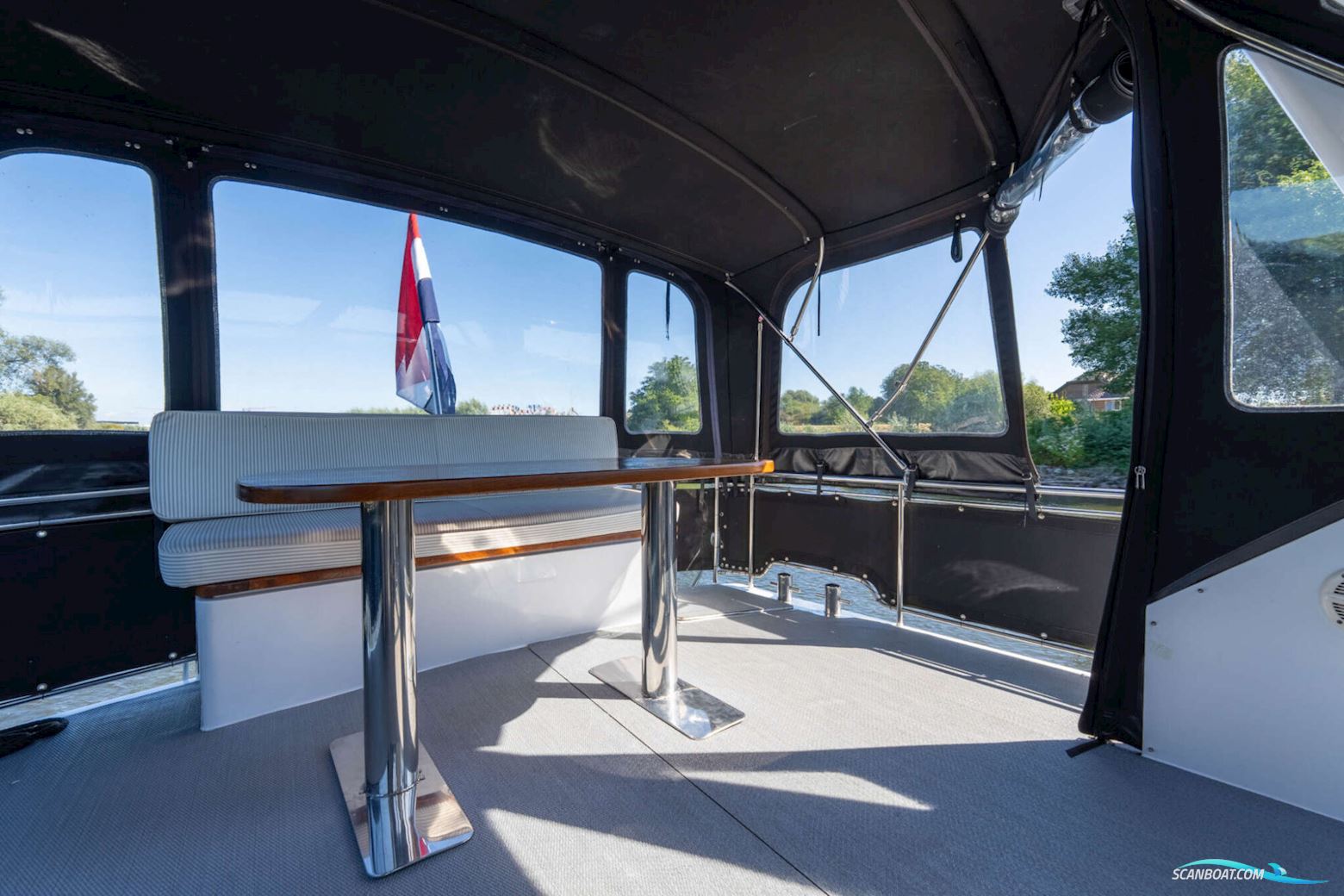 Explorer Classic 14.00 AK Cabrio