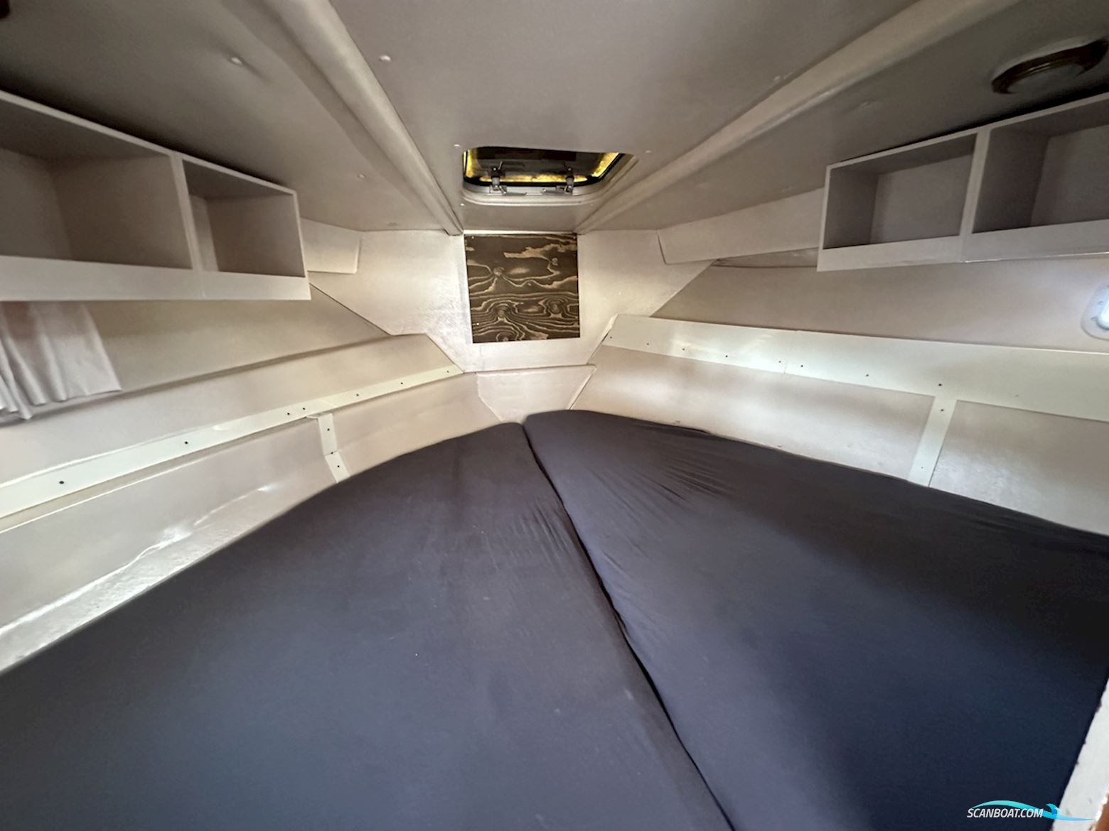 Fairline  31 Corniche