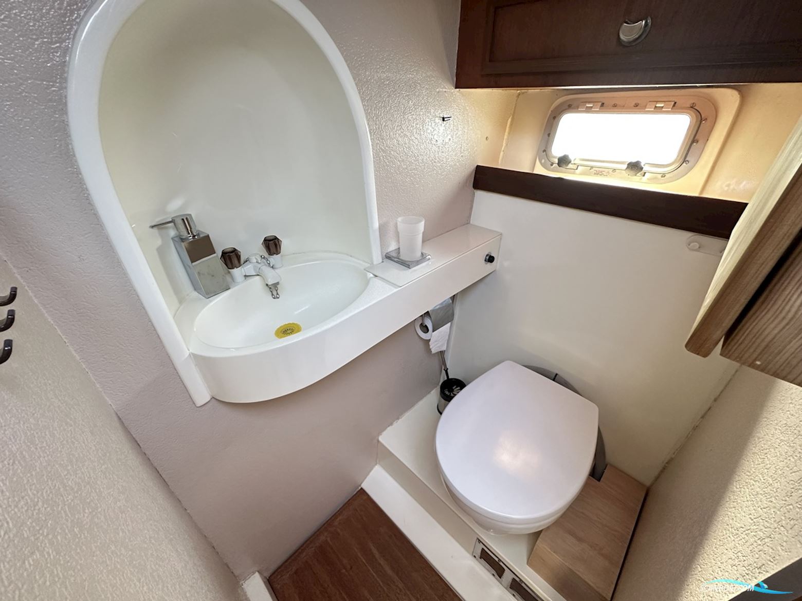 Fairline  31 Corniche