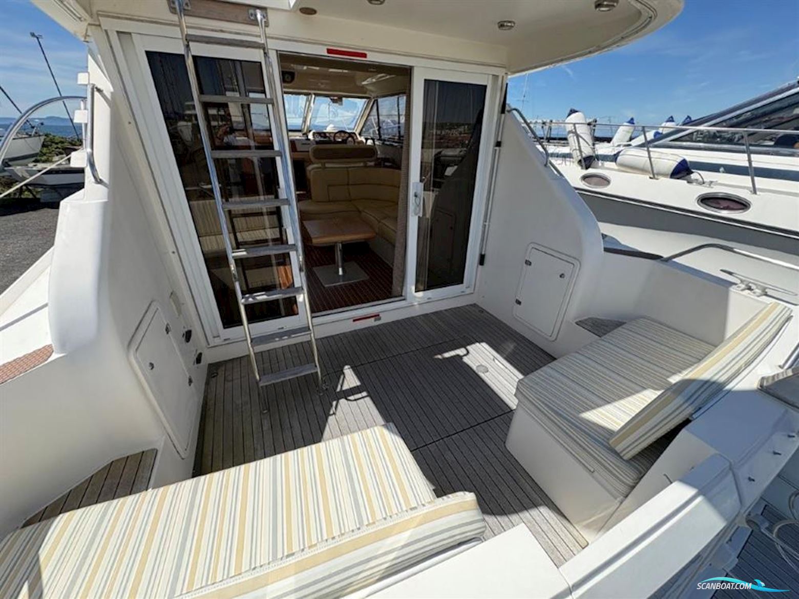 Fairline  Phantom 37