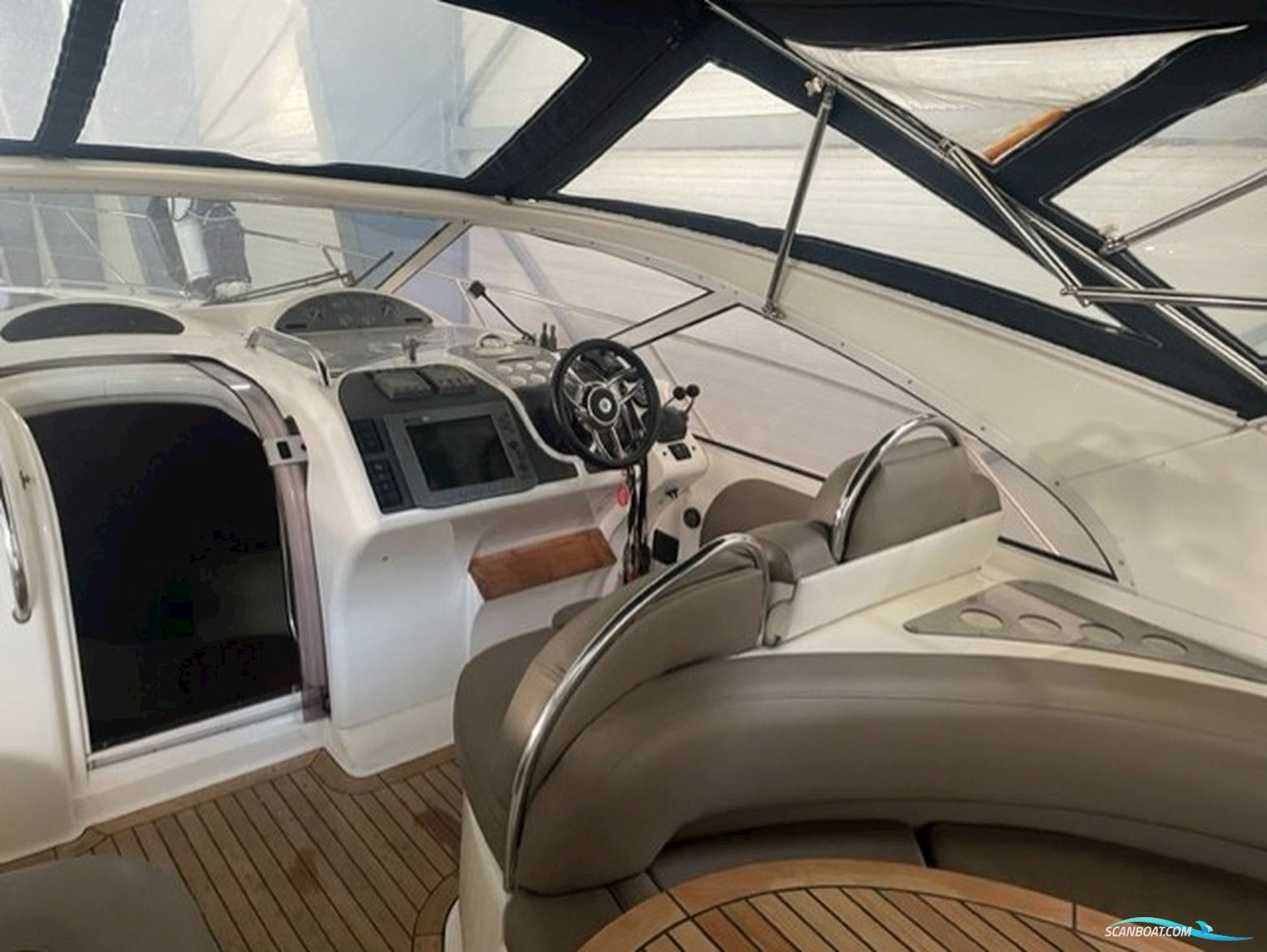 Fairline 43