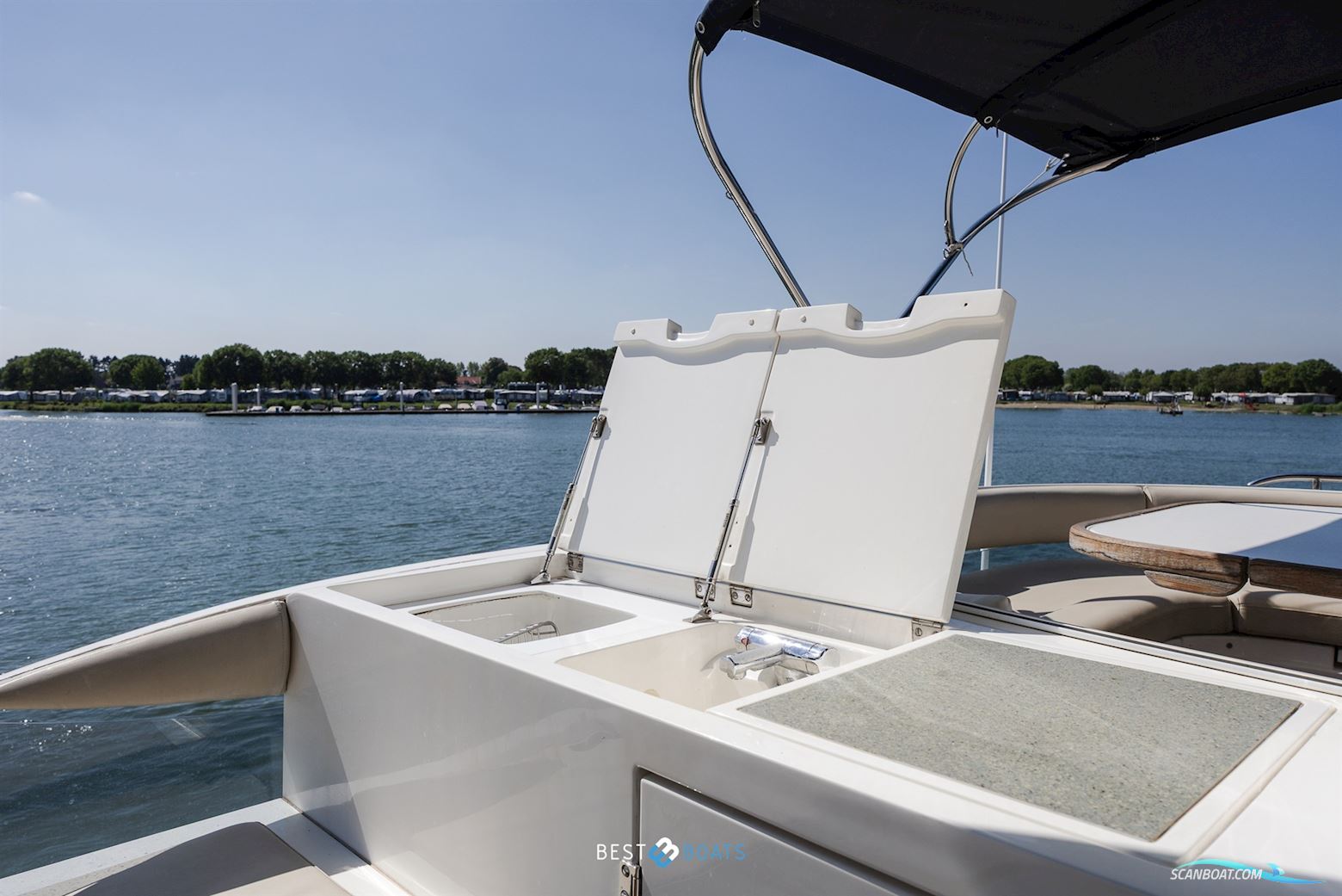 Fairline 58 Squadron