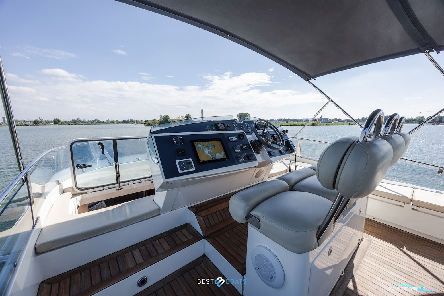 Fairline 58 Squadron