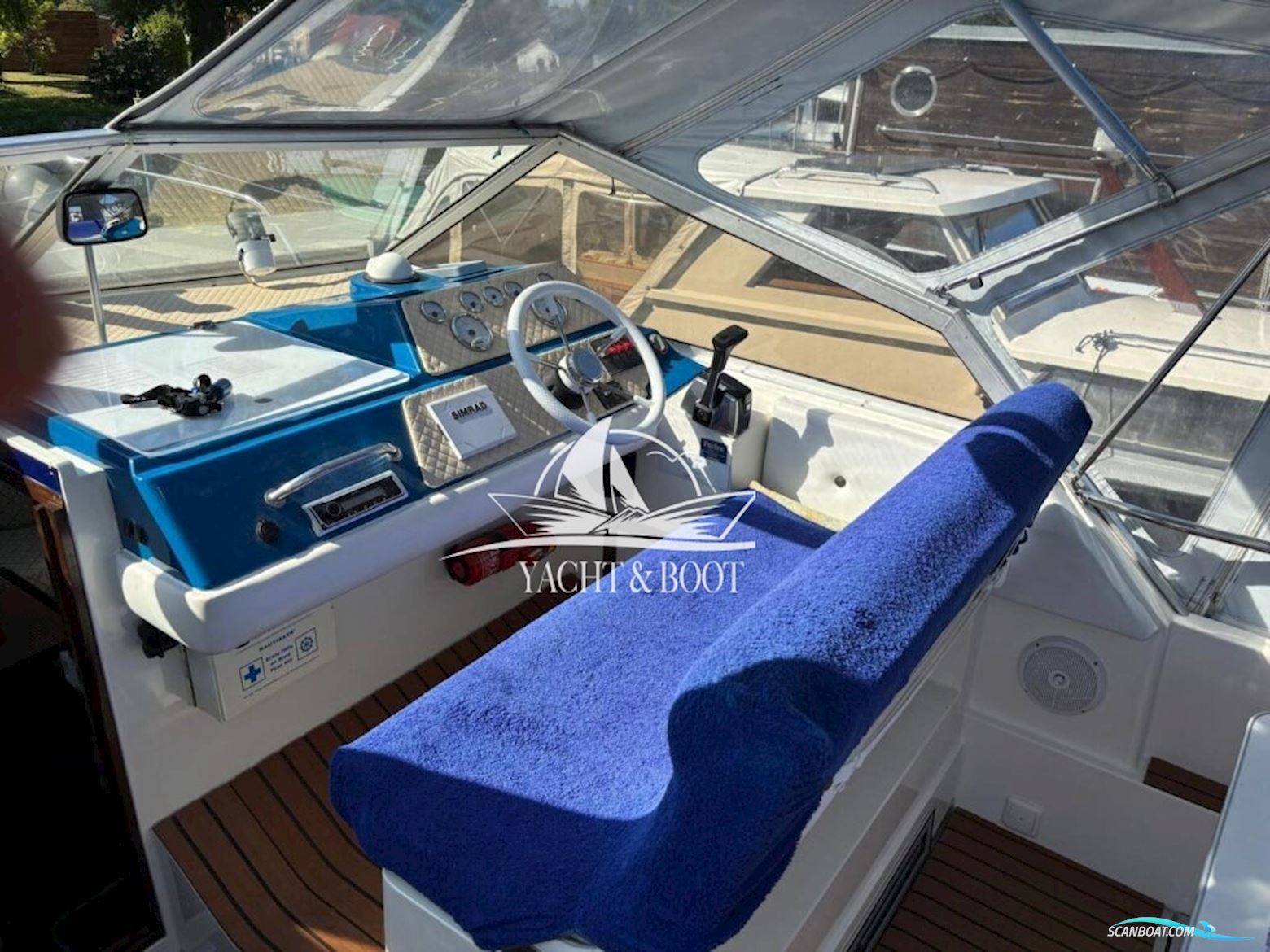 Fairline Carrera 24