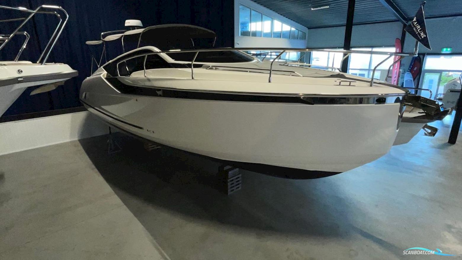 Fairline F//Line 33