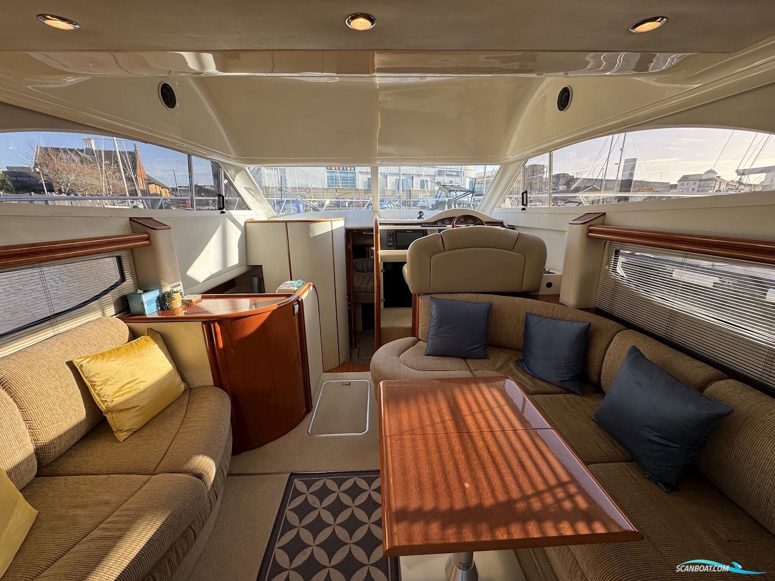 Fairline Phantom 38