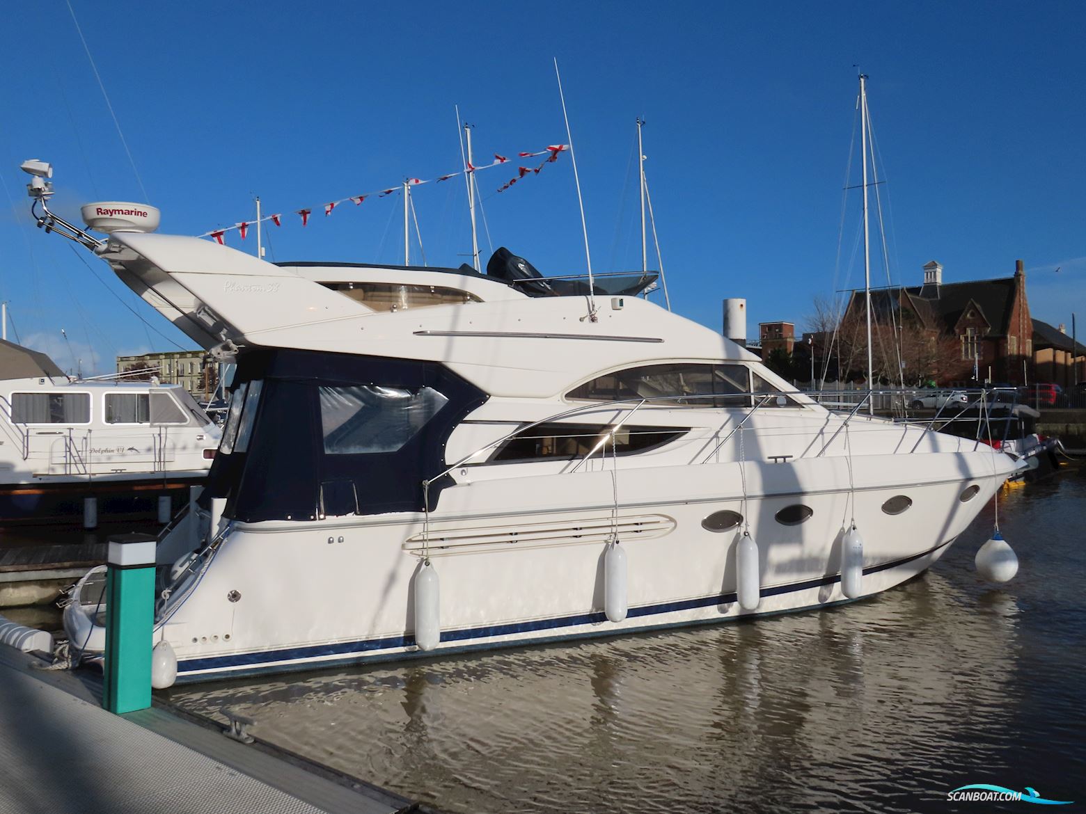 Fairline Phantom 38
