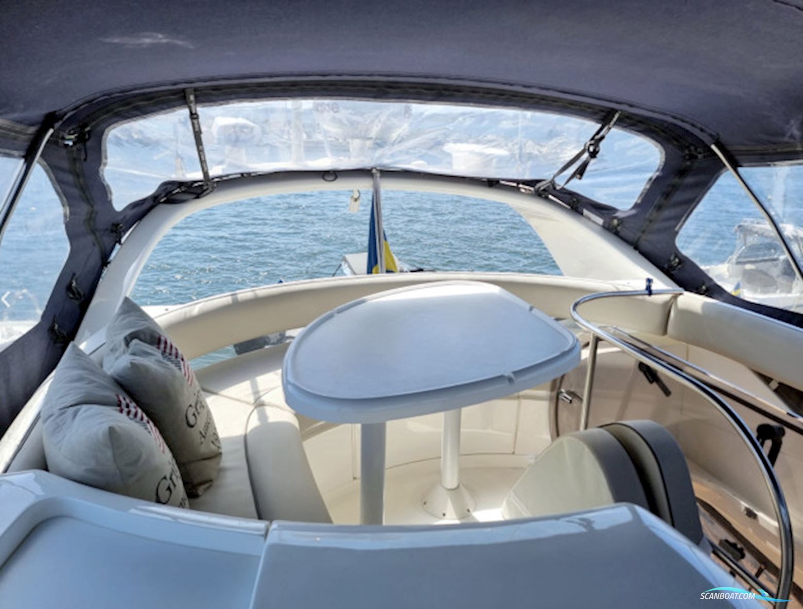 Fairline Phantom 40 Fly