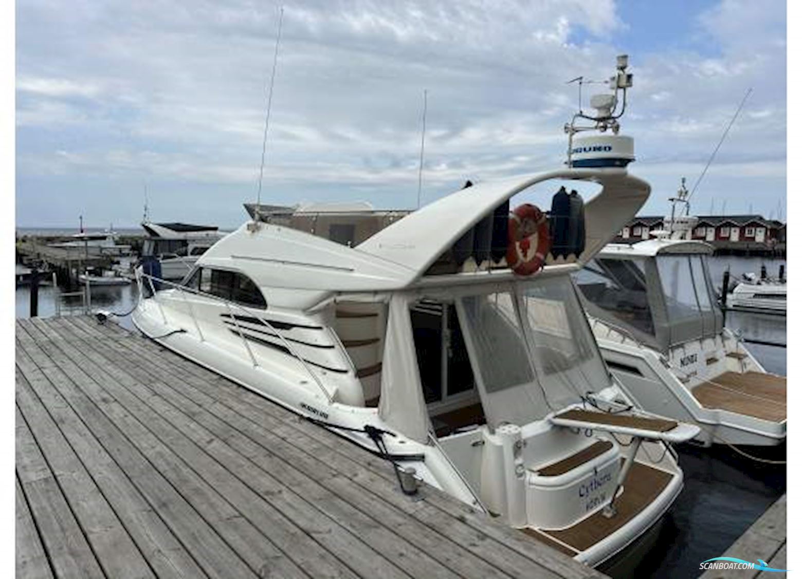 Fairline Phantom 40 Motorbåd 1996, med Volvo Penta motor, Sverige