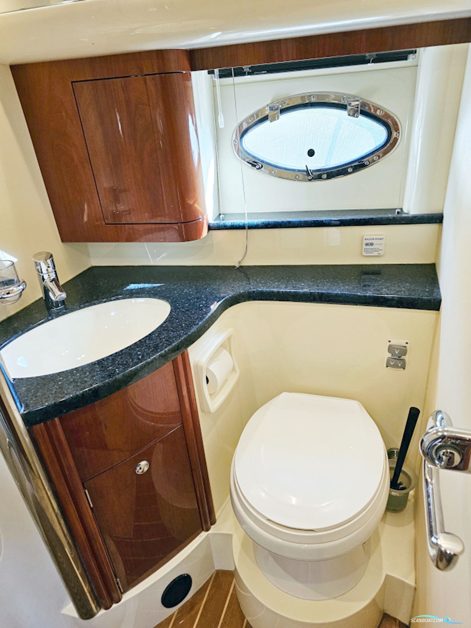 Fairline Phantom 40 Volvo Penta D6-370 EVC