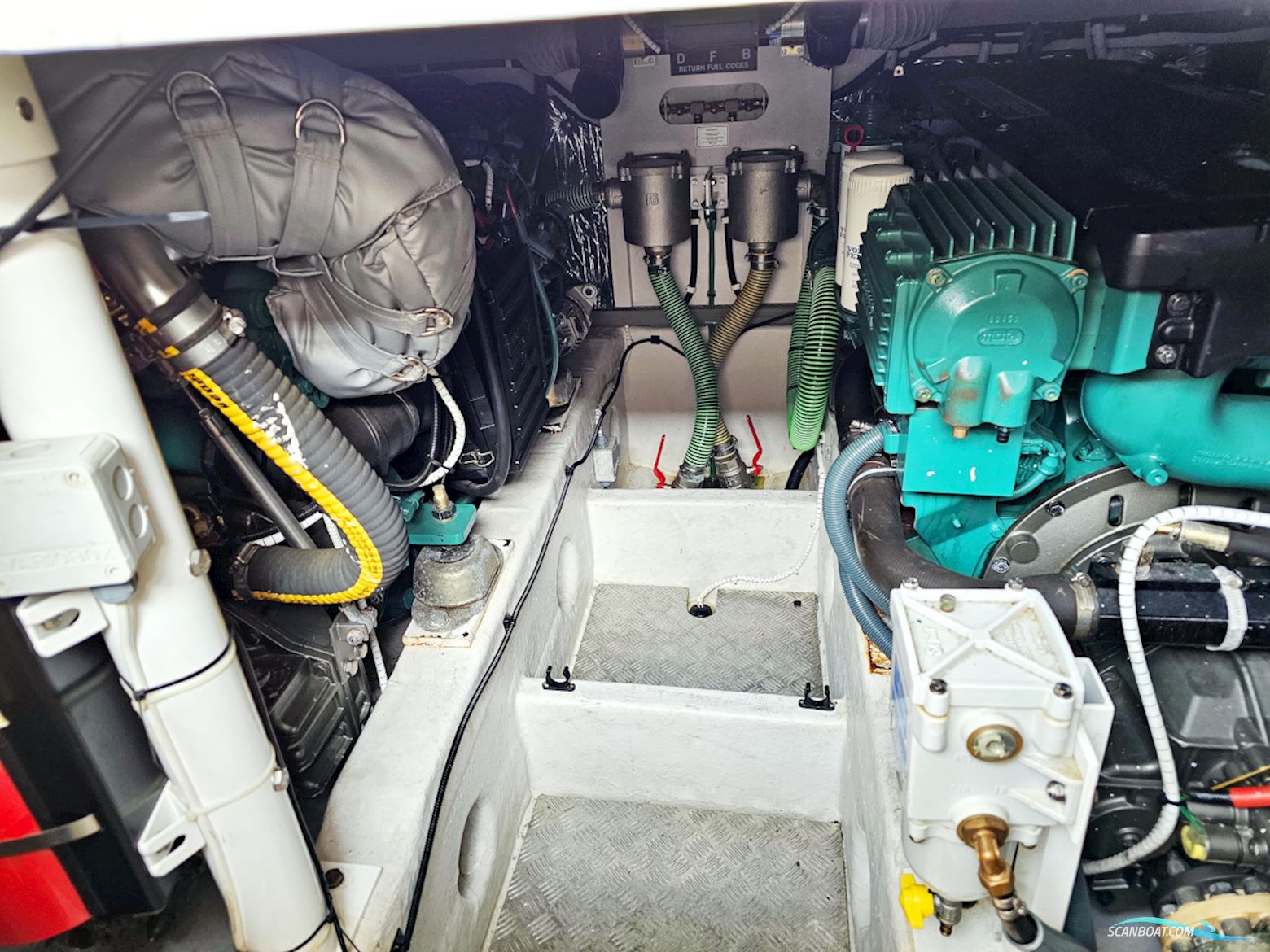 Fairline Phantom 40 Volvo Penta D6-370 EVC