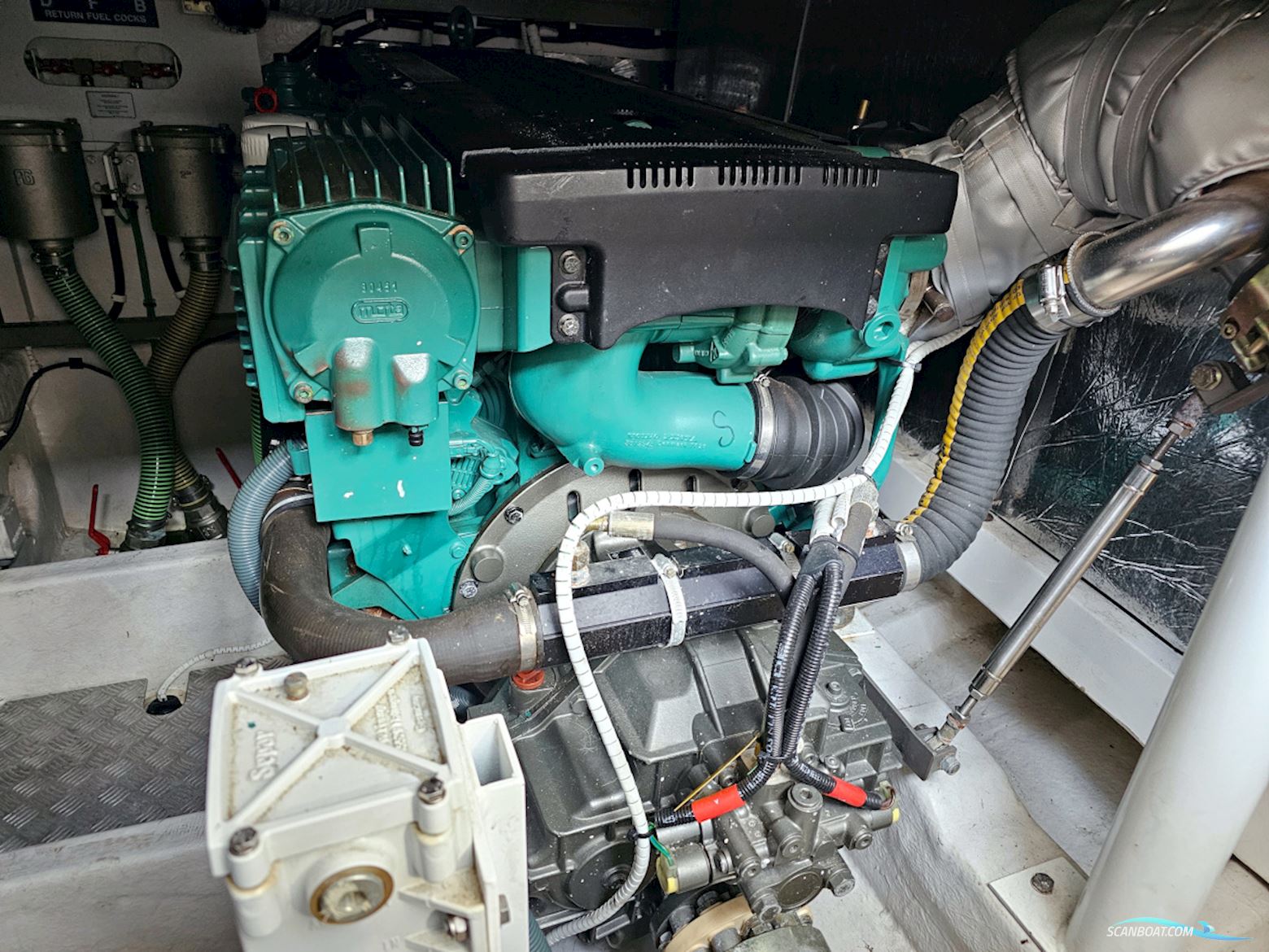 Fairline Phantom 40 Volvo Penta D6-370 Evc