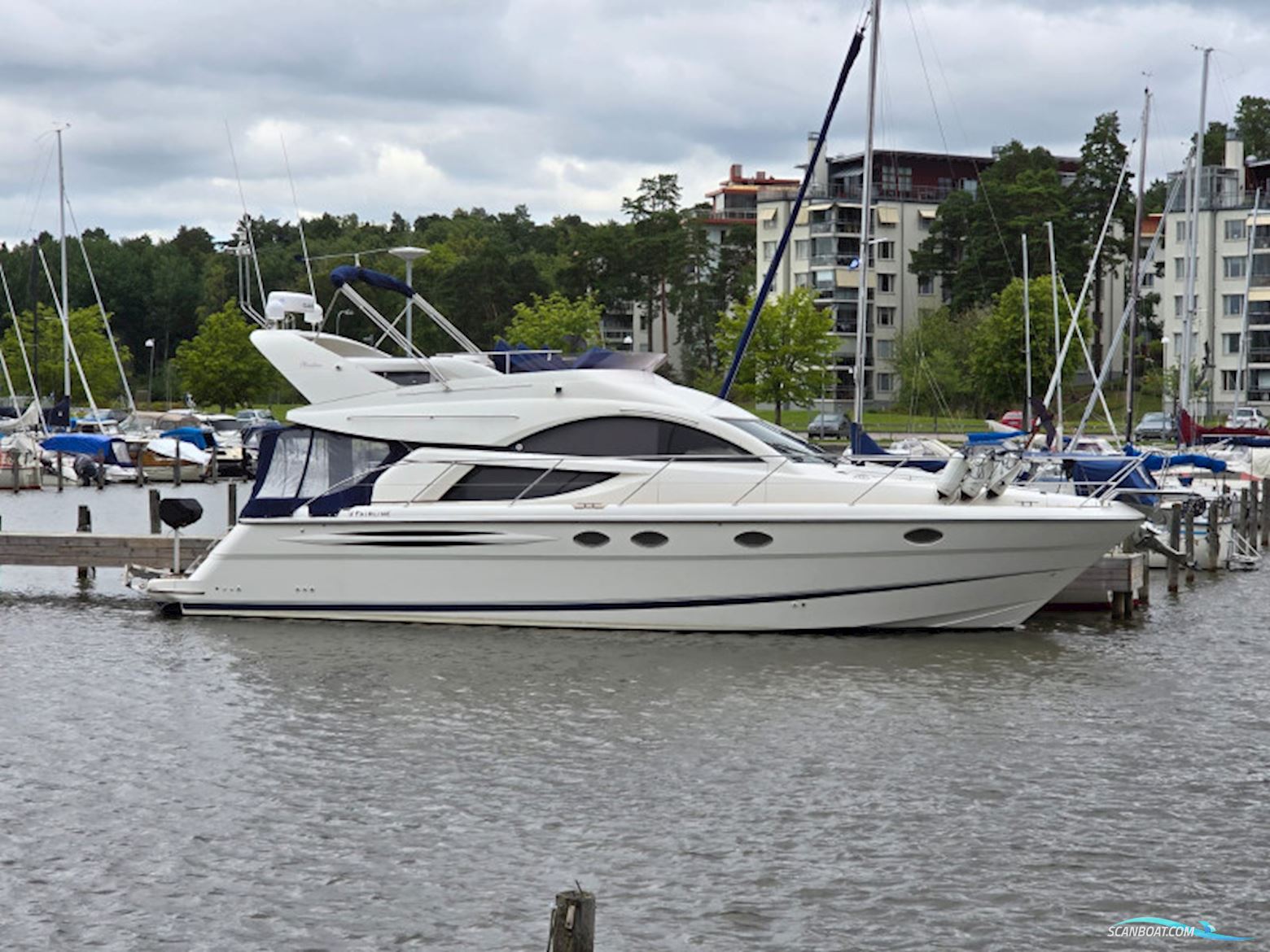 Fairline Phantom 43 Fly Motorbåd 2002, med Volvo Penta Tamd 74P Edc motor, Sverige