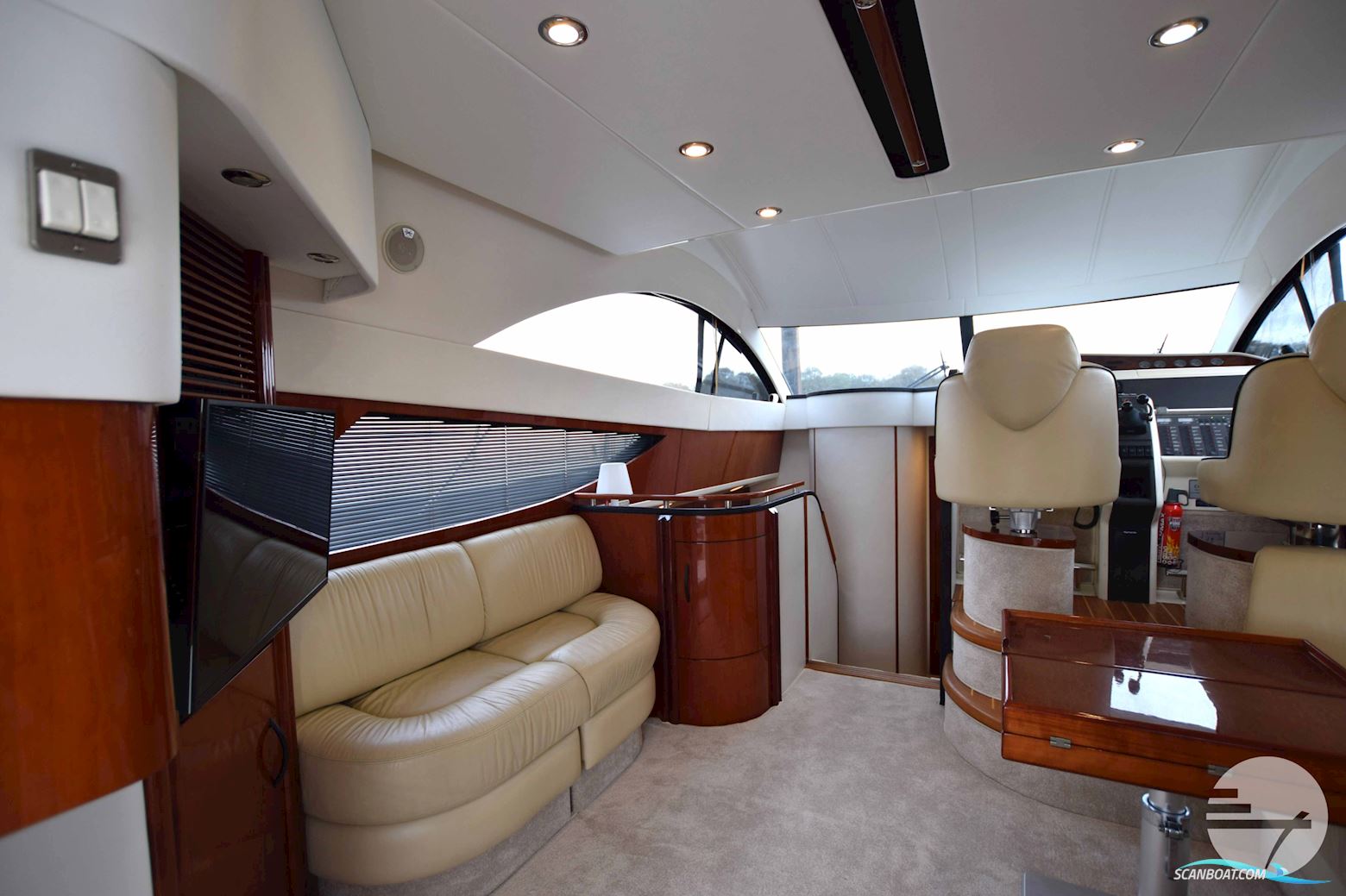 Fairline Phantom 43