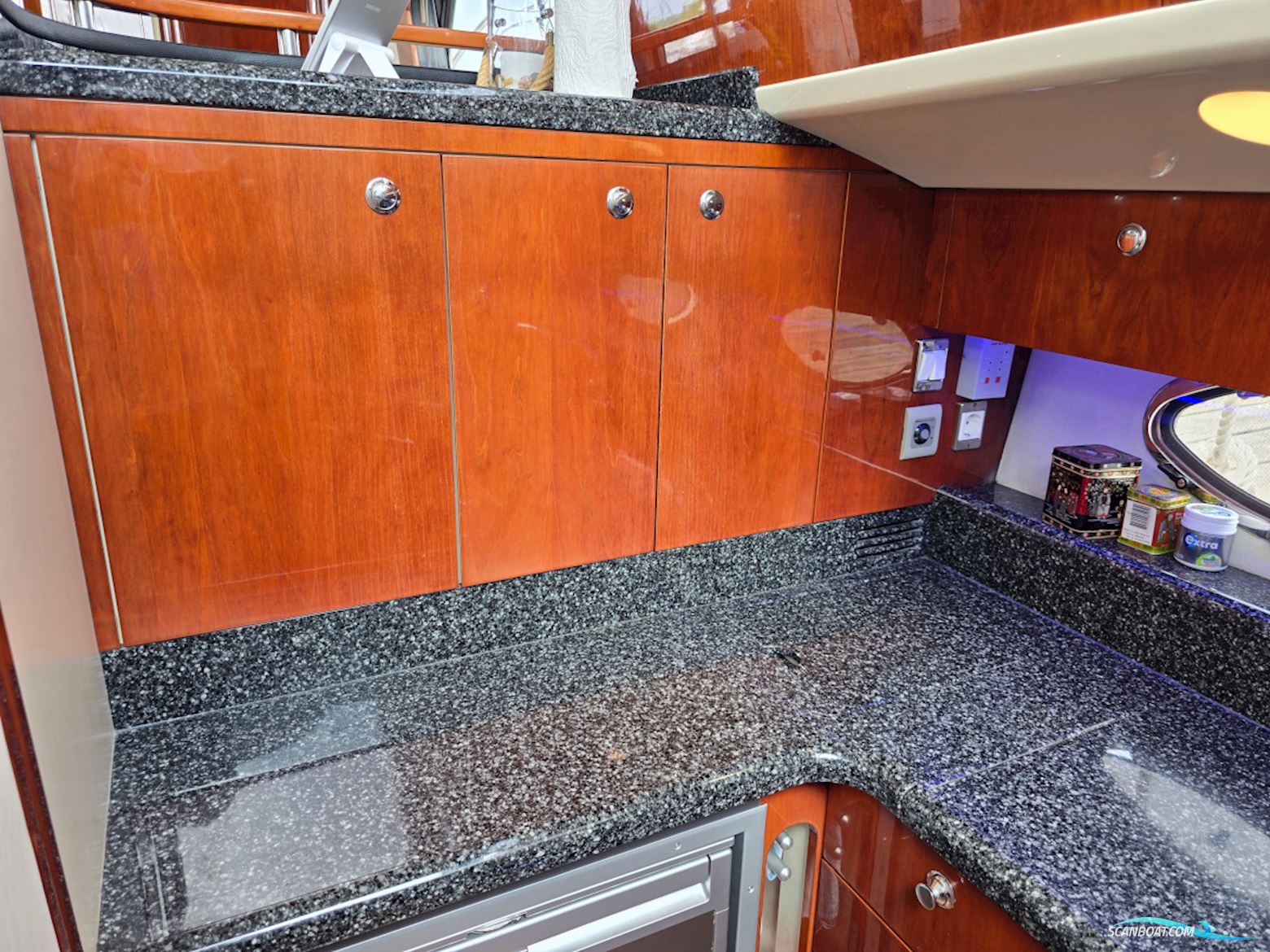 Fairline Phantom 43 Volvo Penta TAMD 74P-A