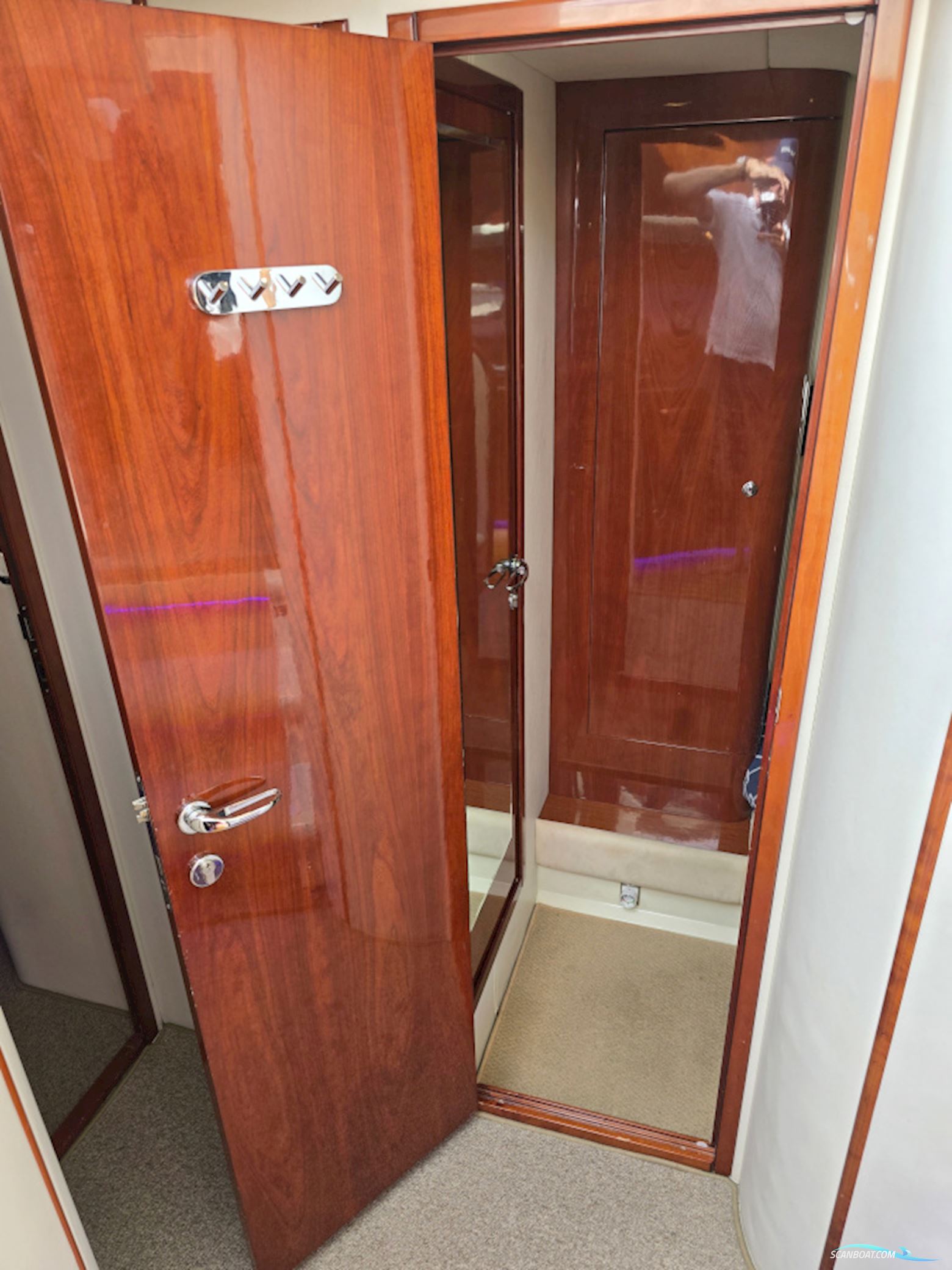 Fairline Phantom 43 Volvo Penta TAMD 74P-A