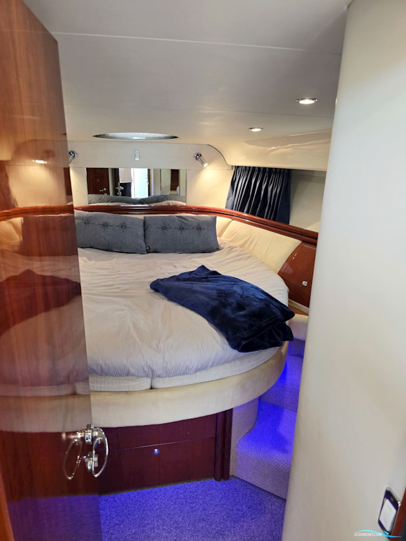 Fairline Phantom 43 Volvo Penta TAMD 74P-A