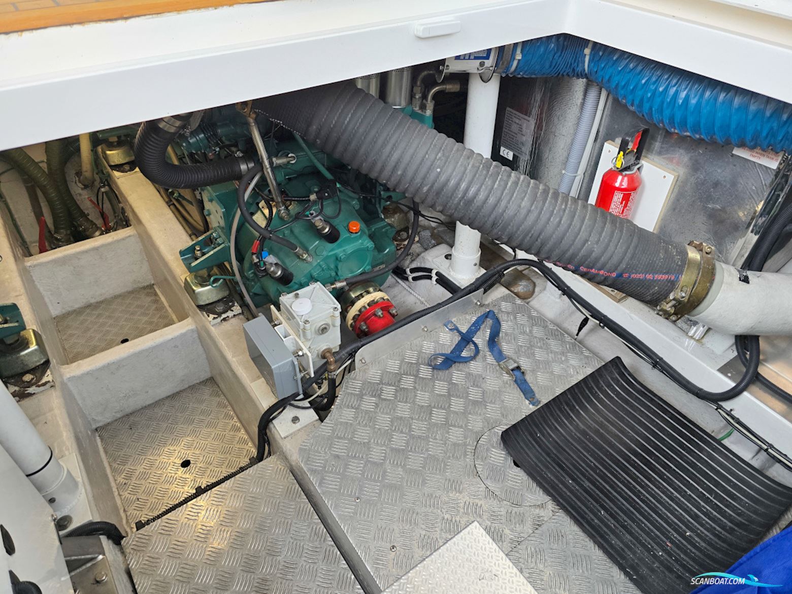 Fairline Phantom 43 Volvo Penta TAMD 74P-A