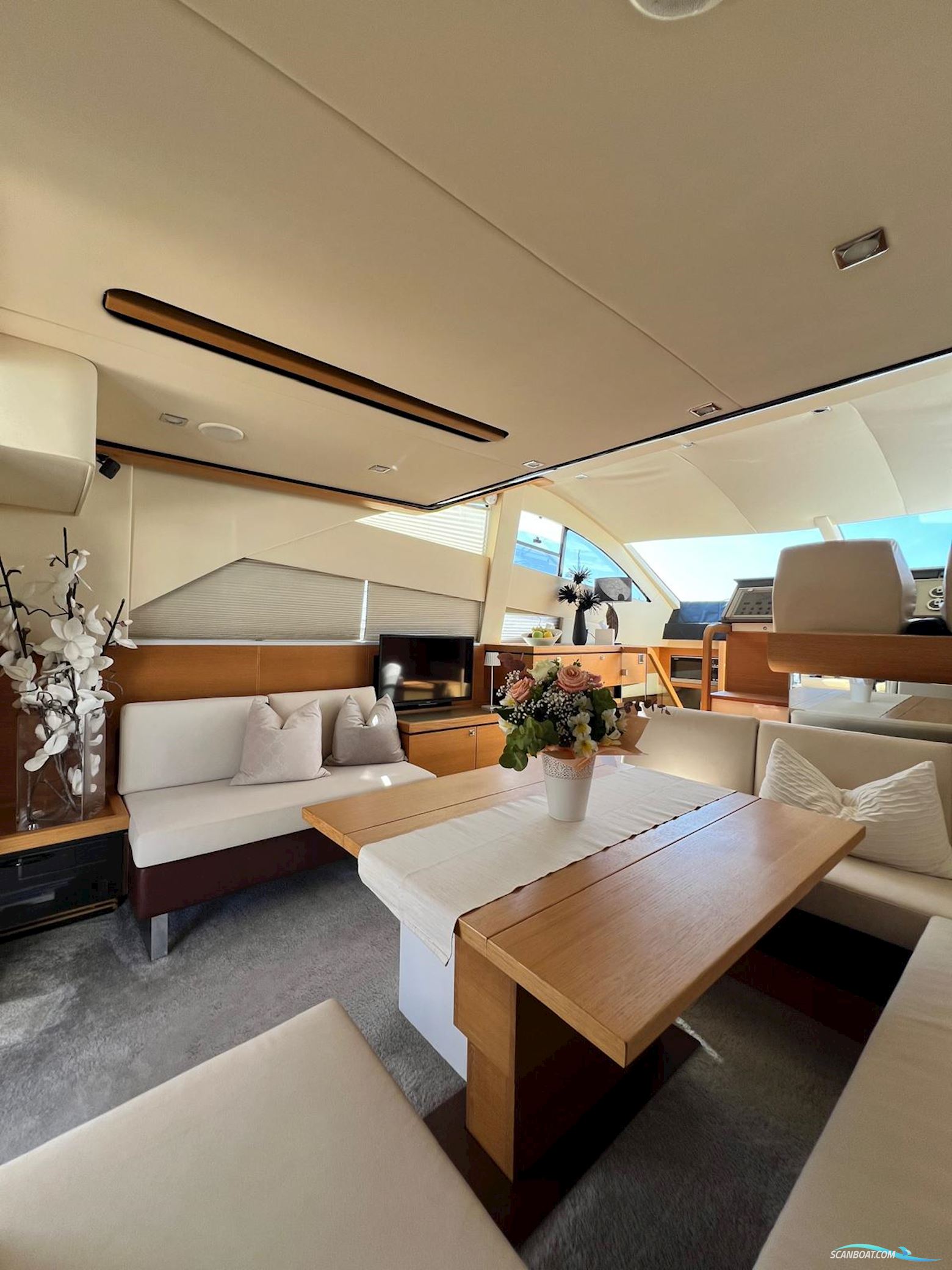 Fairline Phantom 48