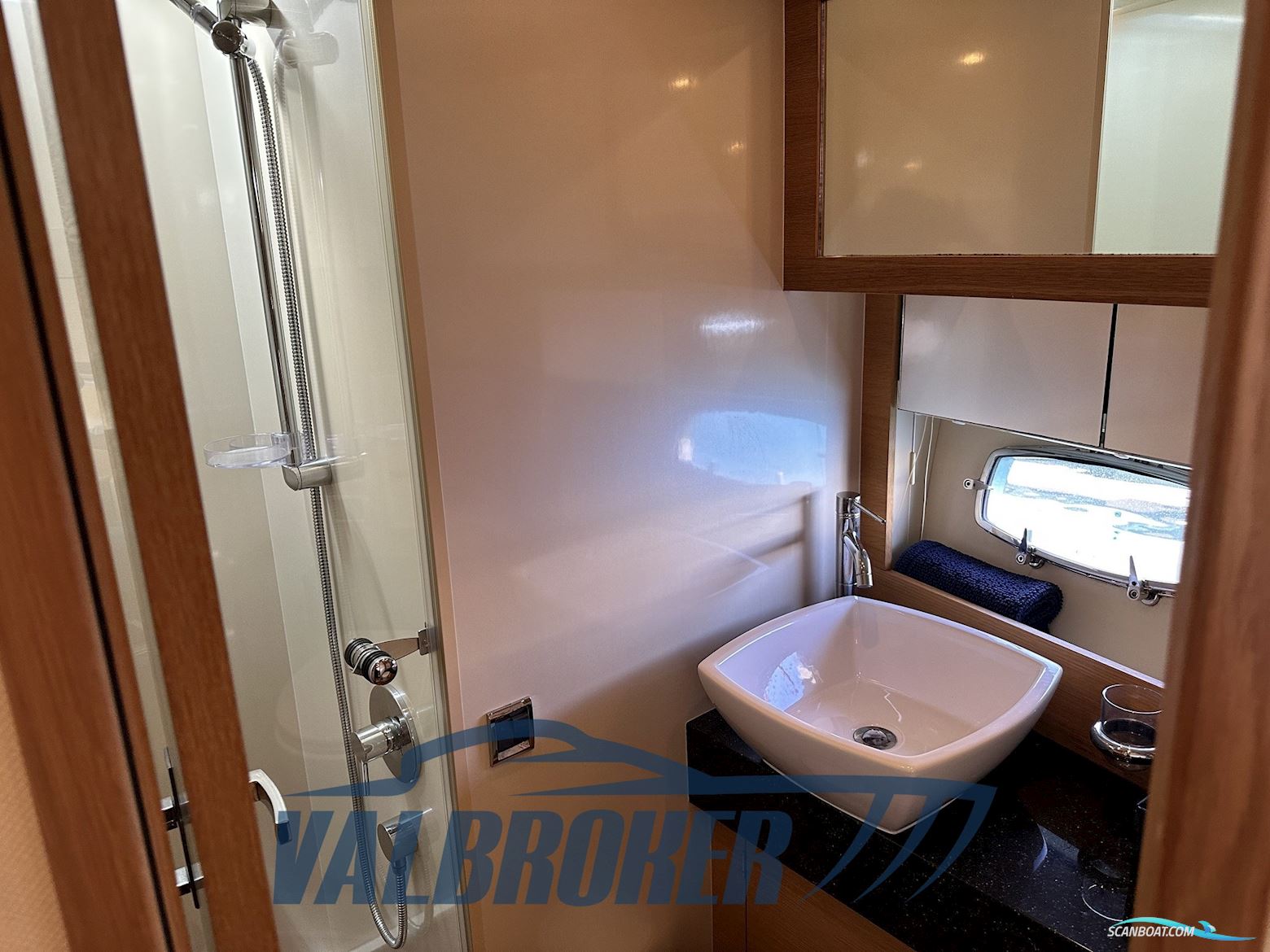 Fairline Phantom 48
